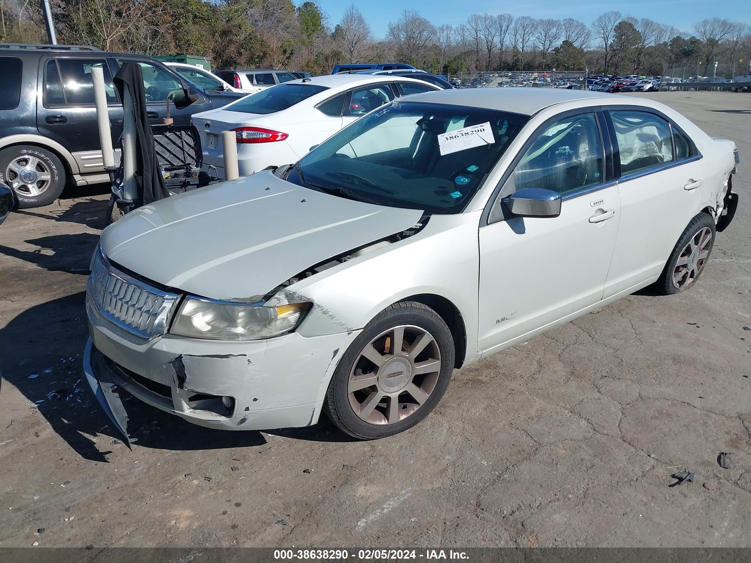 Photo 1 VIN: 3LNHM26T58R621570 - LINCOLN MKZ 