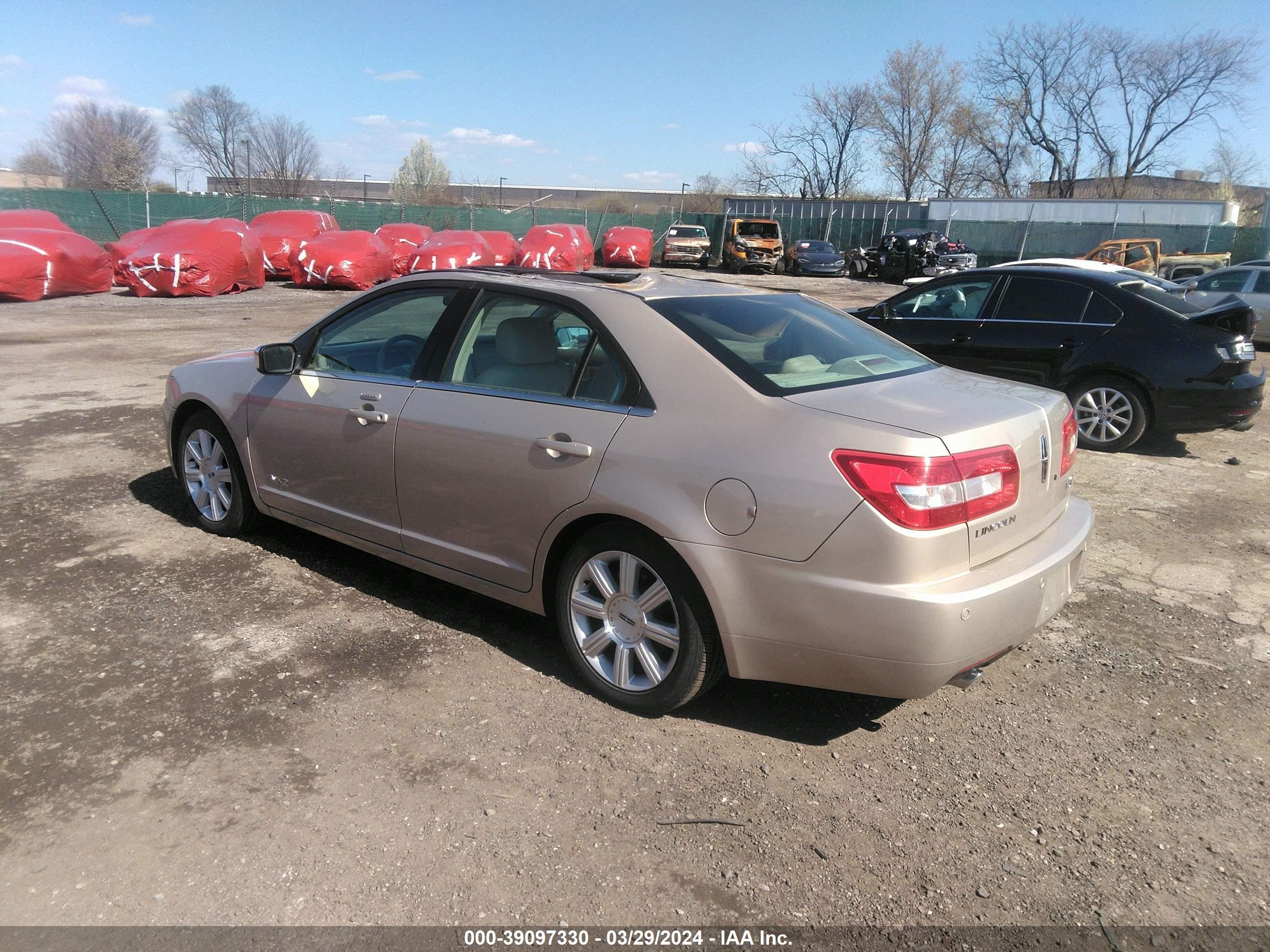 Photo 2 VIN: 3LNHM26T58R653869 - LINCOLN MKZ 