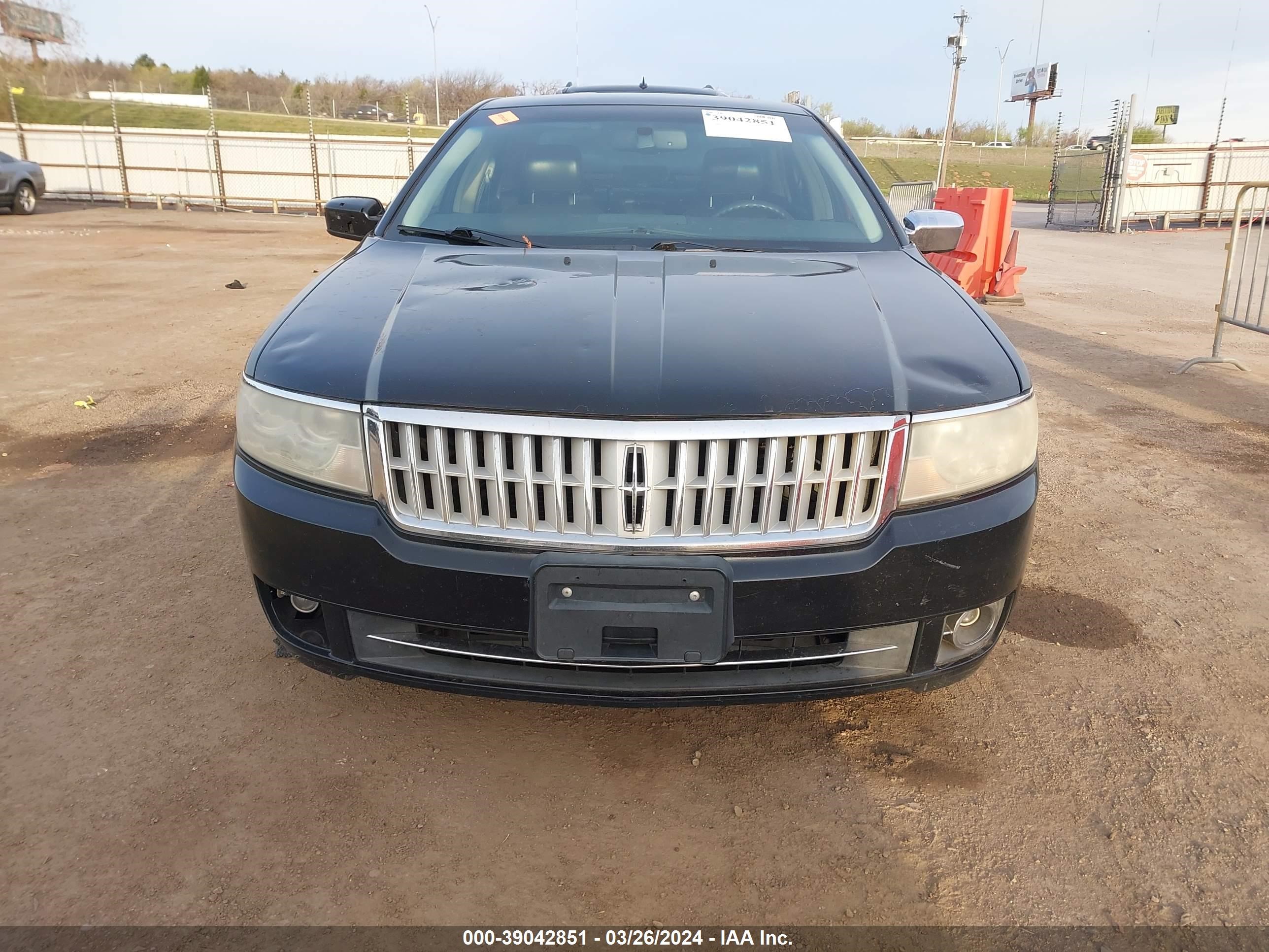 Photo 11 VIN: 3LNHM26T67R610494 - LINCOLN MKZ 