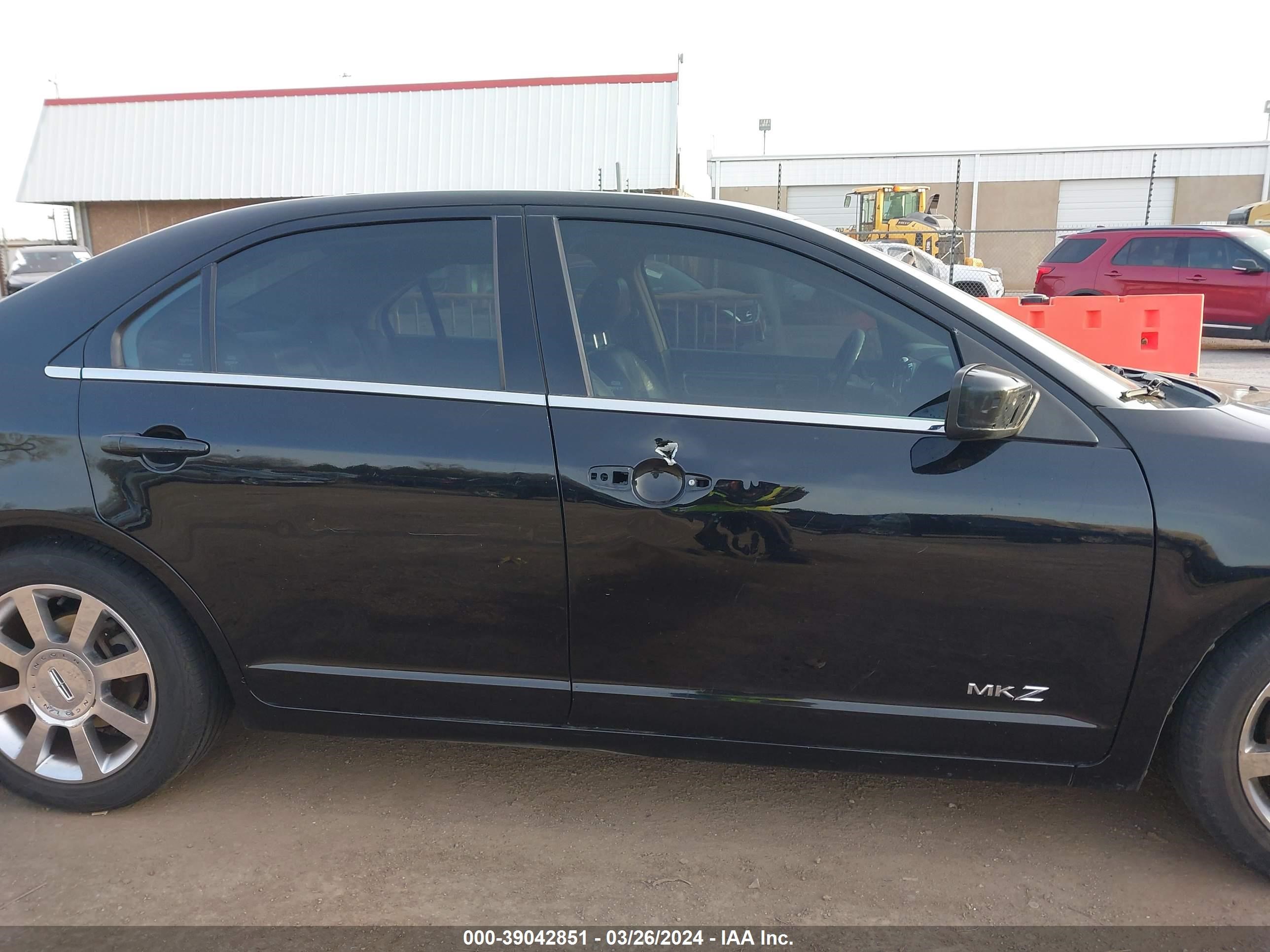 Photo 12 VIN: 3LNHM26T67R610494 - LINCOLN MKZ 