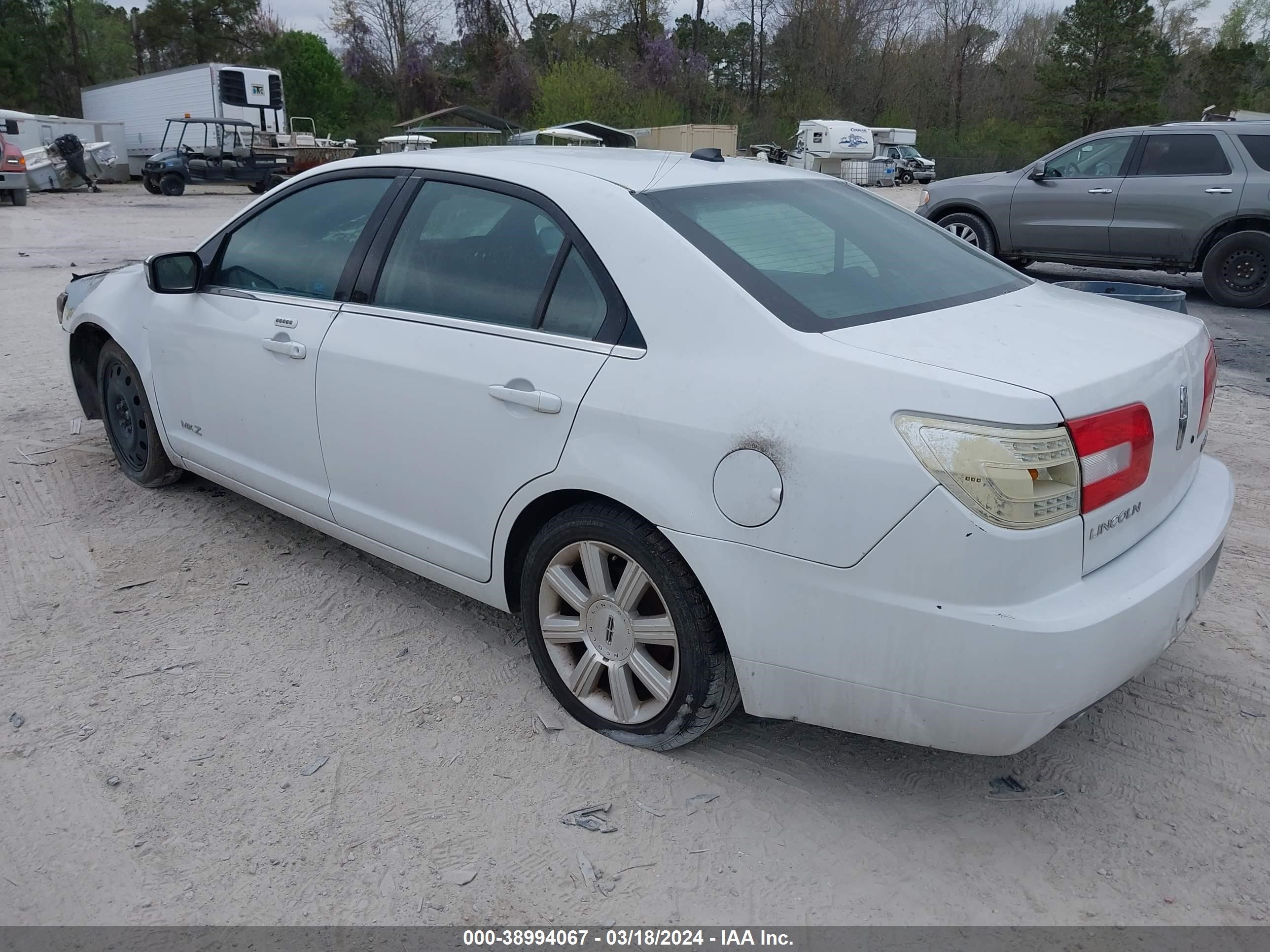 Photo 2 VIN: 3LNHM26T67R661932 - LINCOLN MKZ 