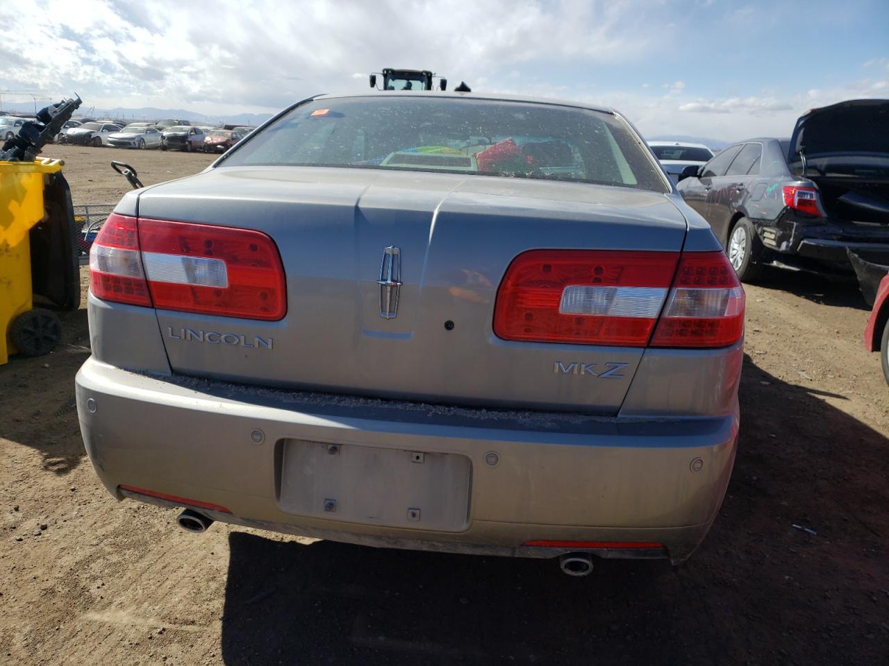 Photo 5 VIN: 3LNHM26T68R603644 - LINCOLN MKZ 