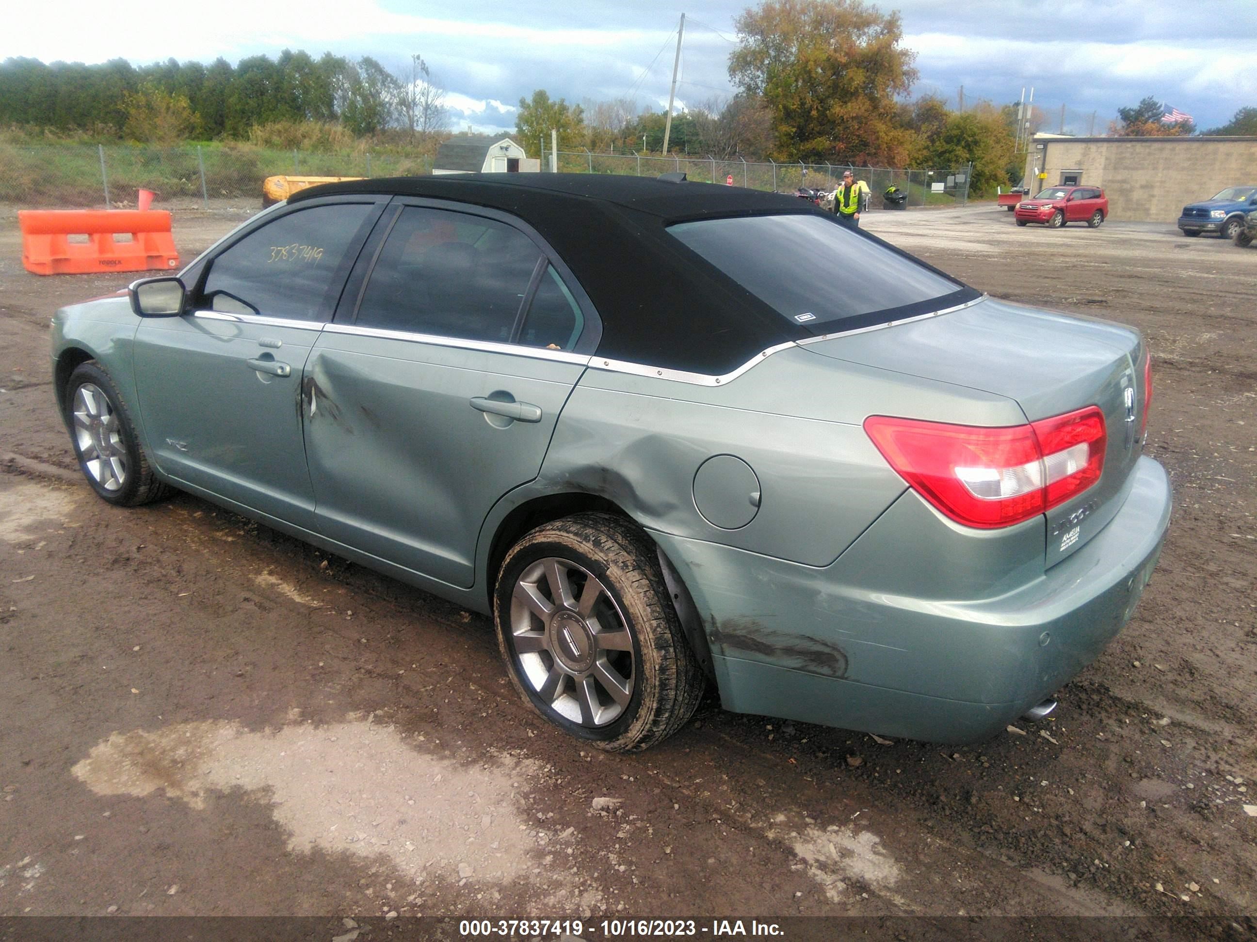 Photo 2 VIN: 3LNHM26T79R602732 - LINCOLN MKZ 