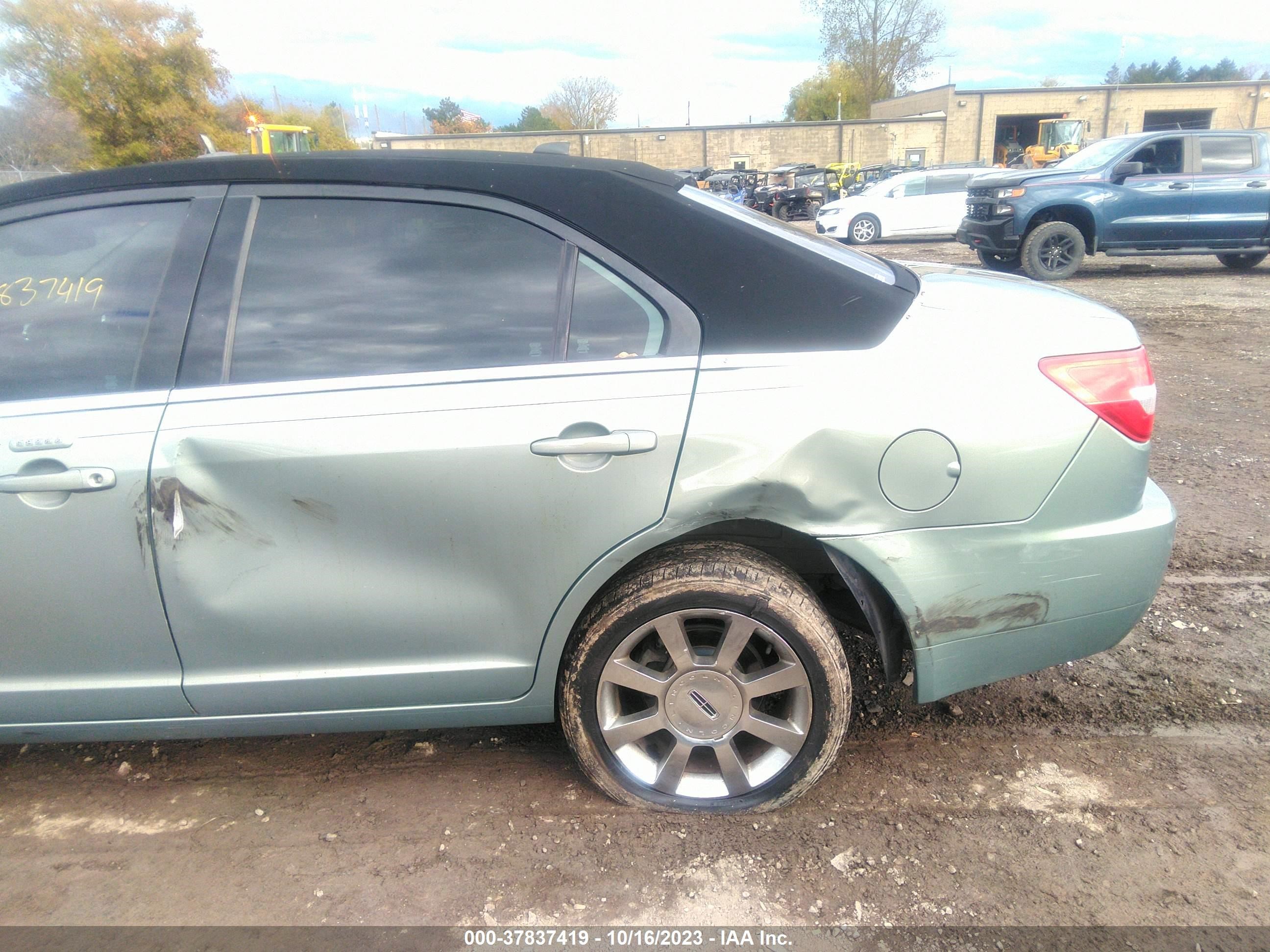 Photo 5 VIN: 3LNHM26T79R602732 - LINCOLN MKZ 