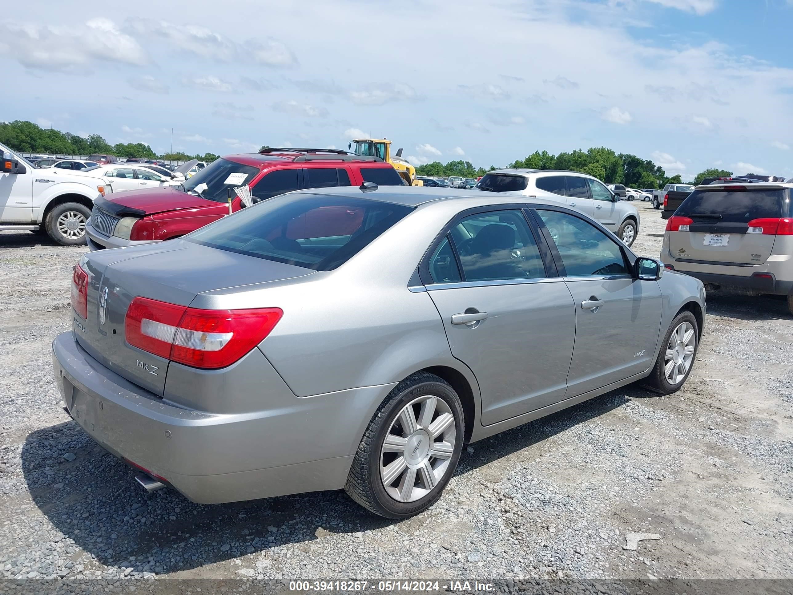 Photo 3 VIN: 3LNHM26T79R613049 - LINCOLN MKZ 