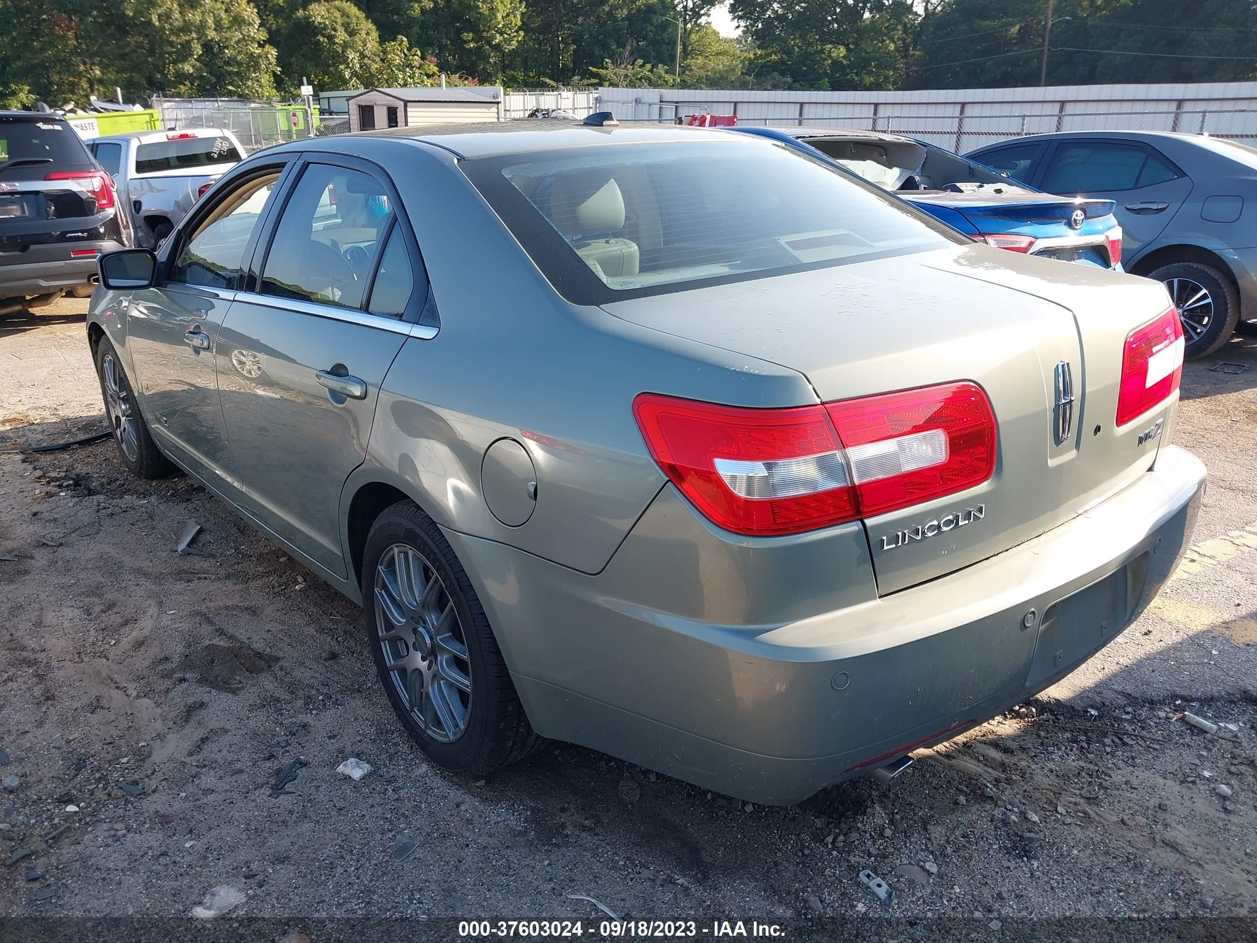 Photo 2 VIN: 3LNHM26T88R642428 - LINCOLN MKZ 