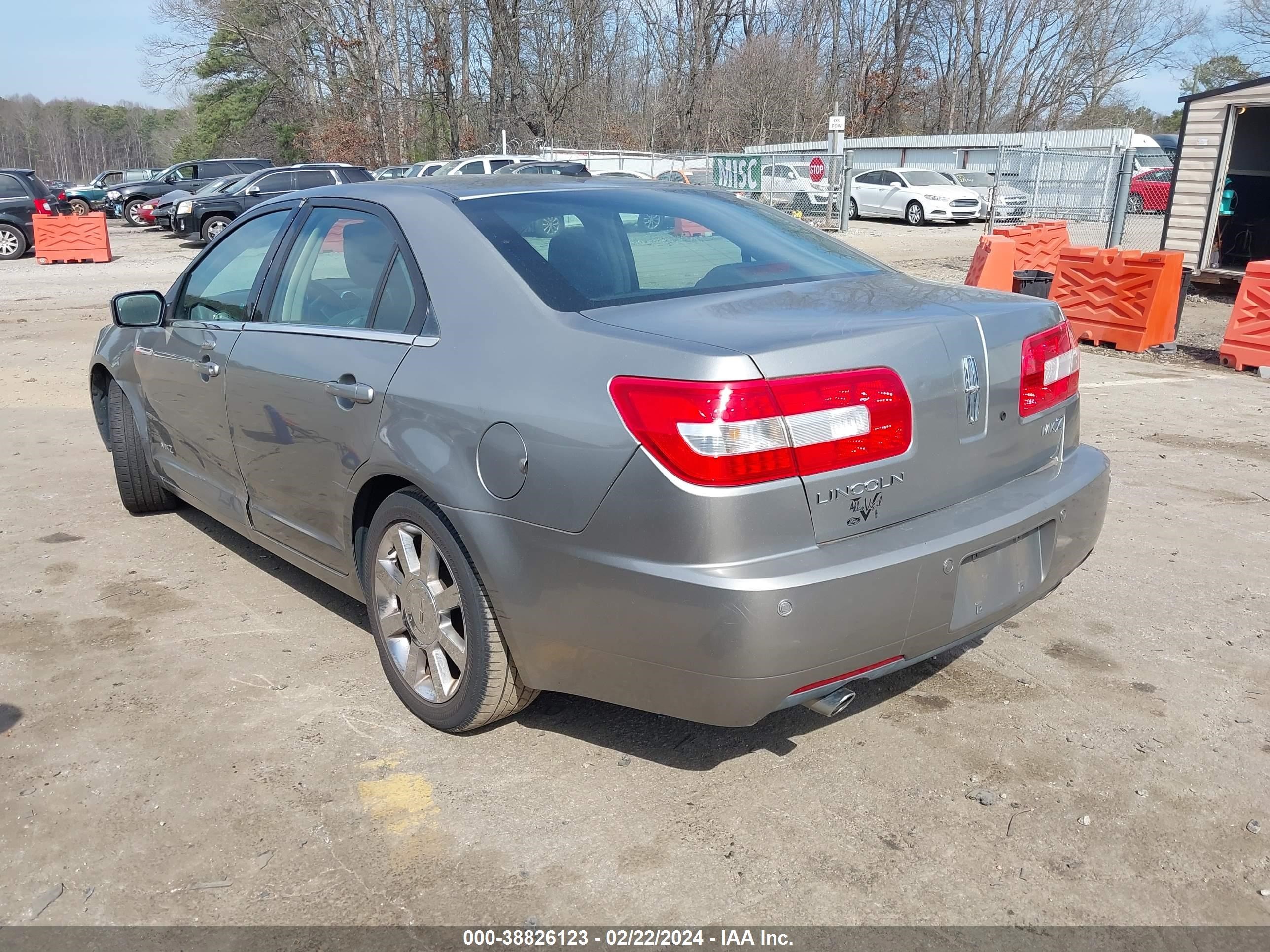 Photo 2 VIN: 3LNHM26T99R617846 - LINCOLN MKZ 