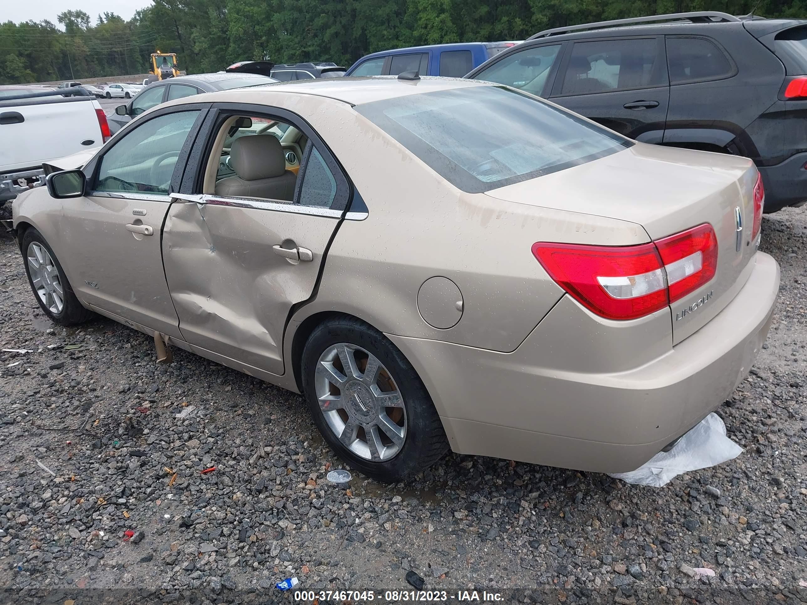 Photo 2 VIN: 3LNHM26TX7R657866 - LINCOLN MKZ 