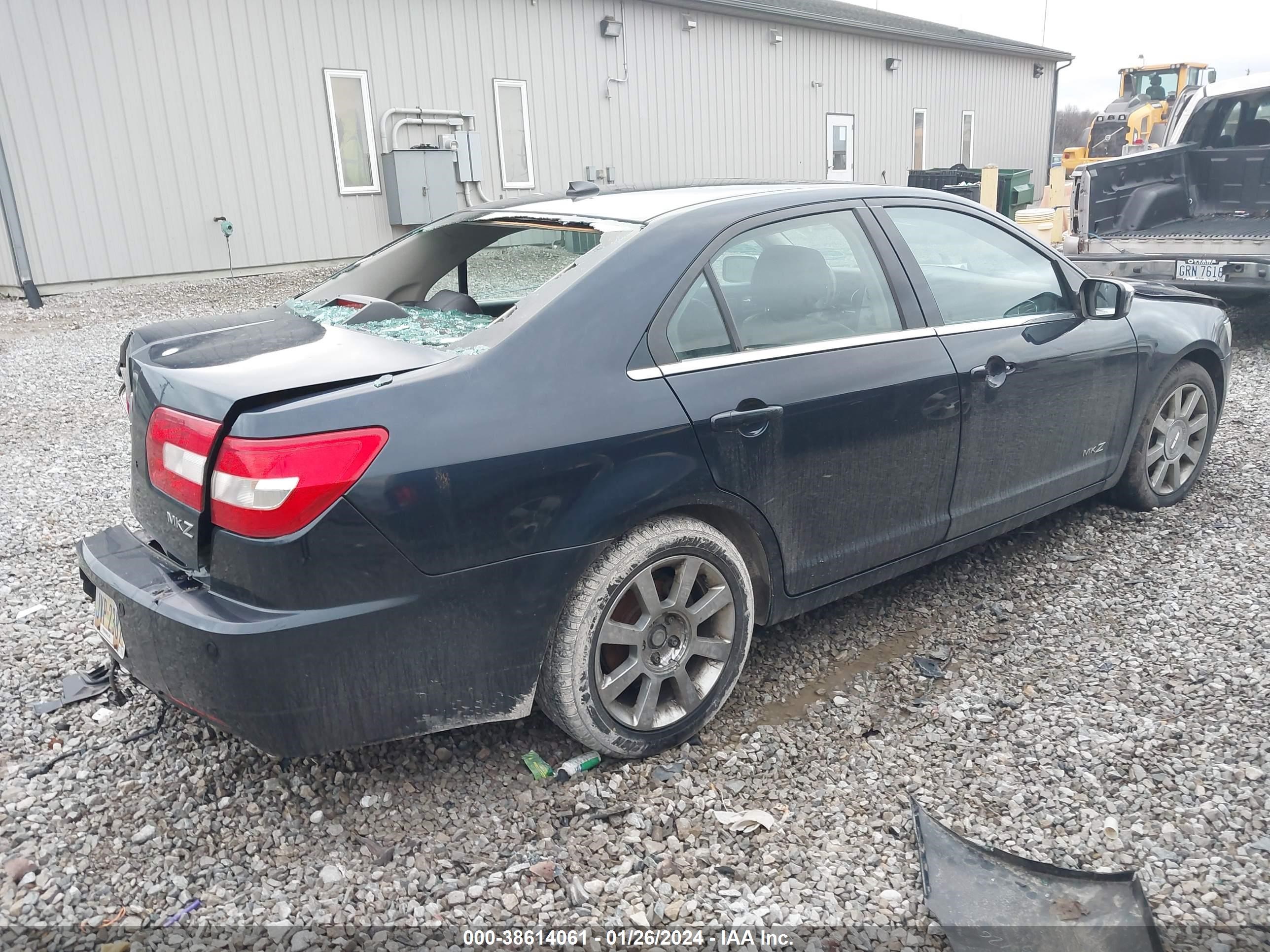 Photo 3 VIN: 3LNHM26TX8R664902 - LINCOLN MKZ 