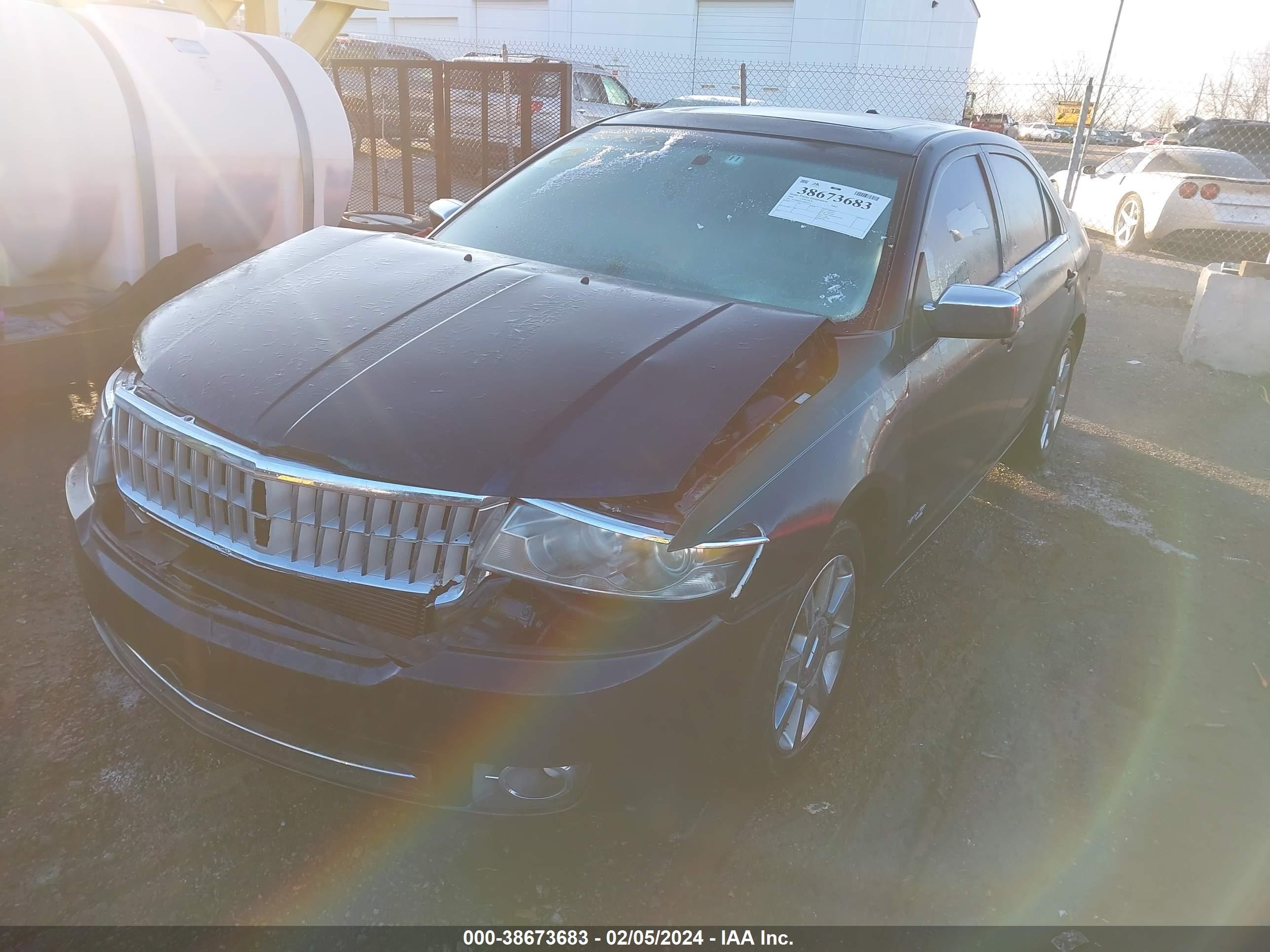 Photo 1 VIN: 3LNHM28T18R650755 - LINCOLN MKZ 