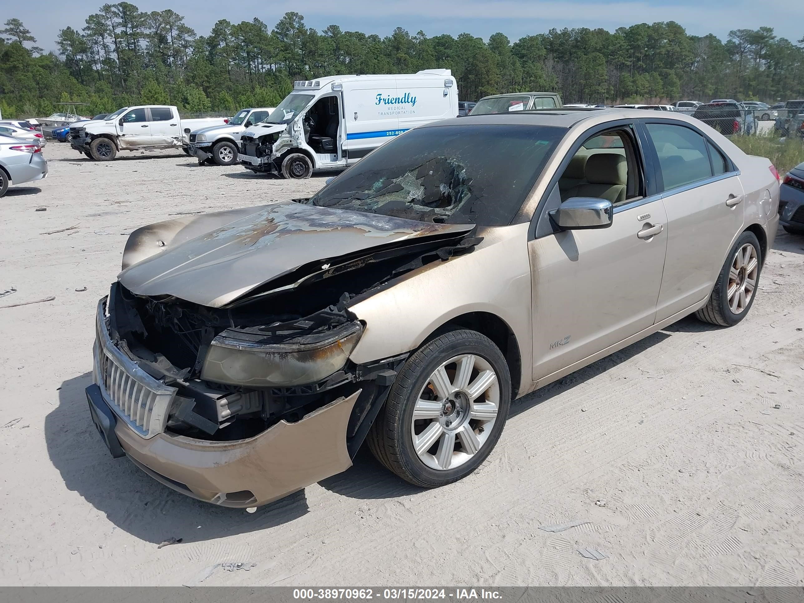 Photo 1 VIN: 3LNHM28T27R631677 - LINCOLN MKZ 