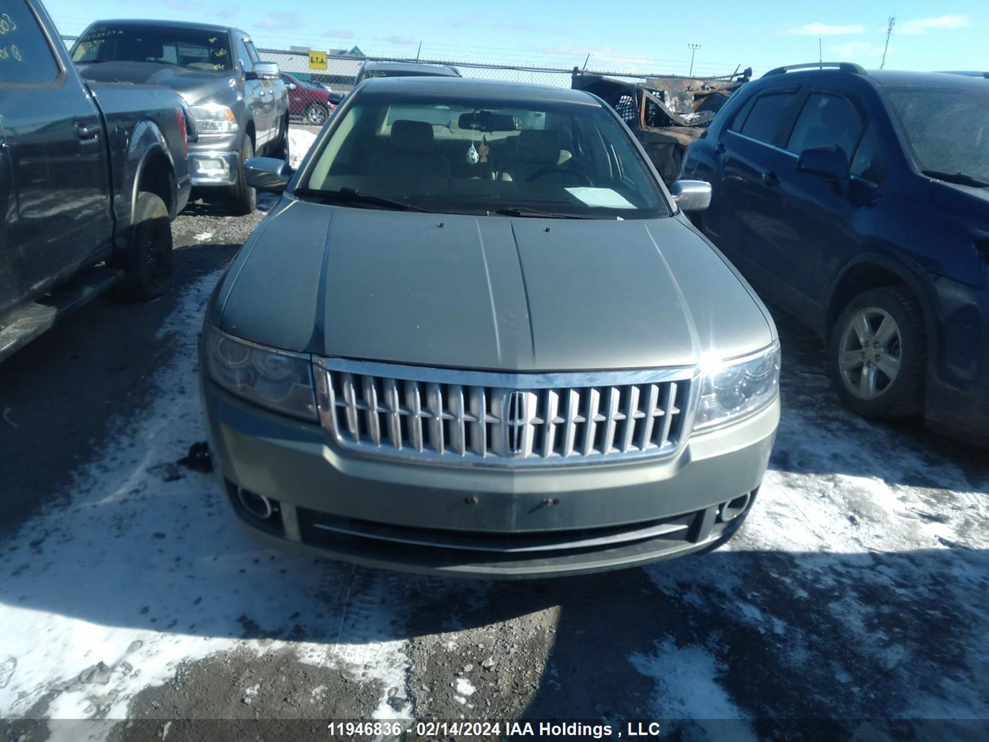 Photo 5 VIN: 3LNHM28T38R612461 - LINCOLN MKZ 