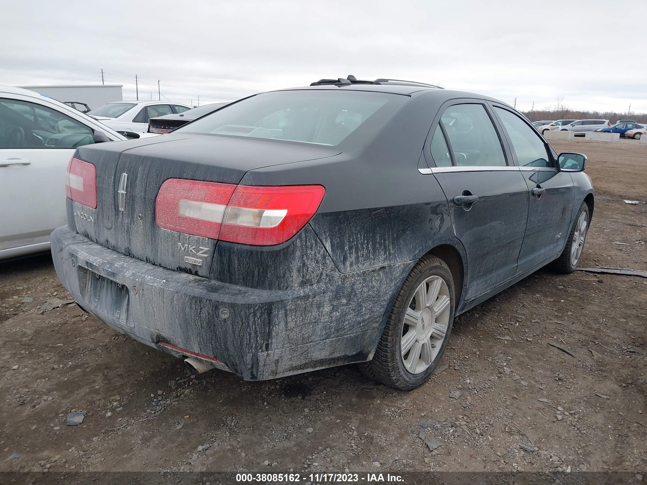 Photo 3 VIN: 3LNHM28T38R660252 - LINCOLN MKZ 