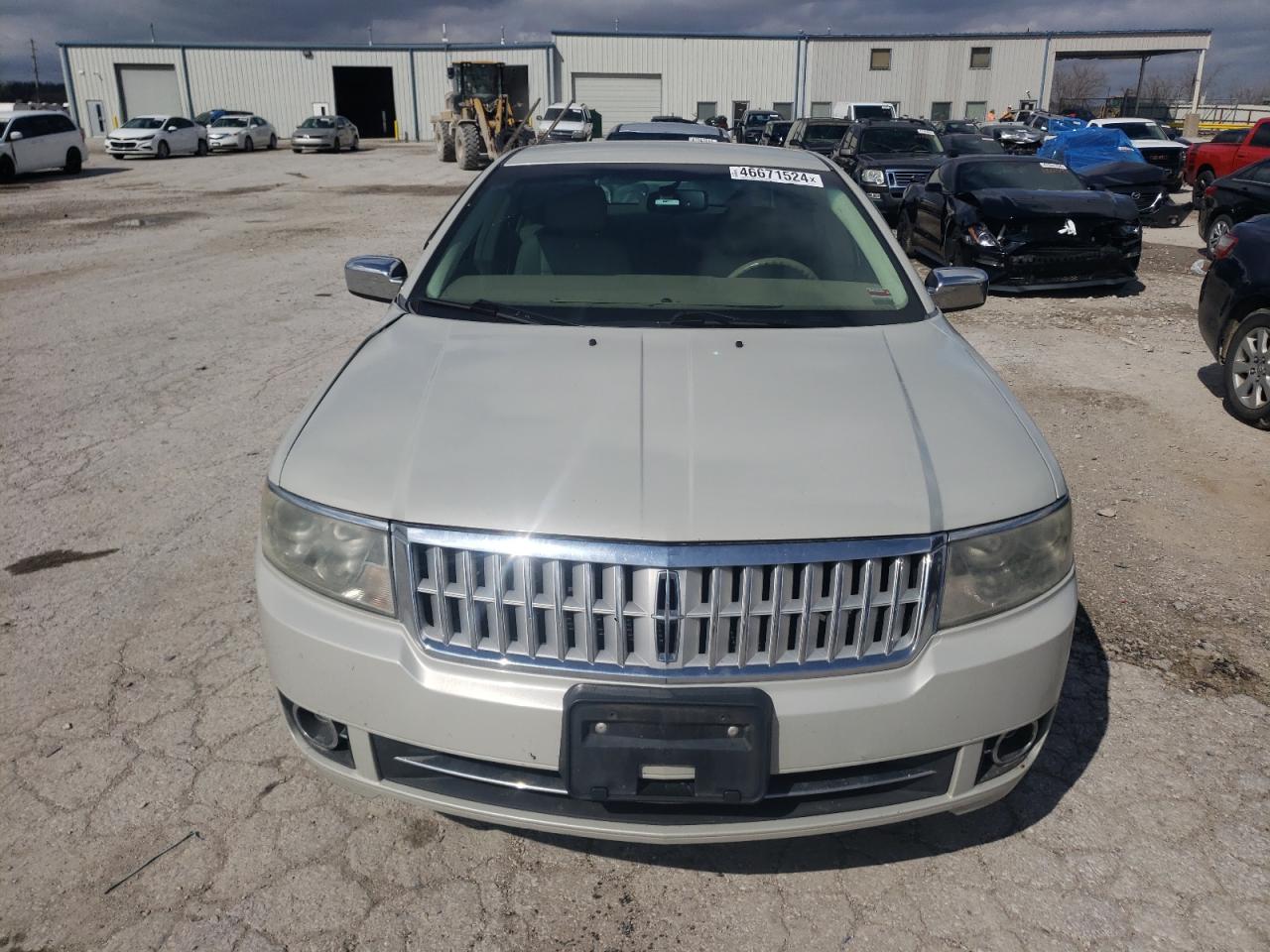 Photo 4 VIN: 3LNHM28T47R617540 - LINCOLN MKZ 