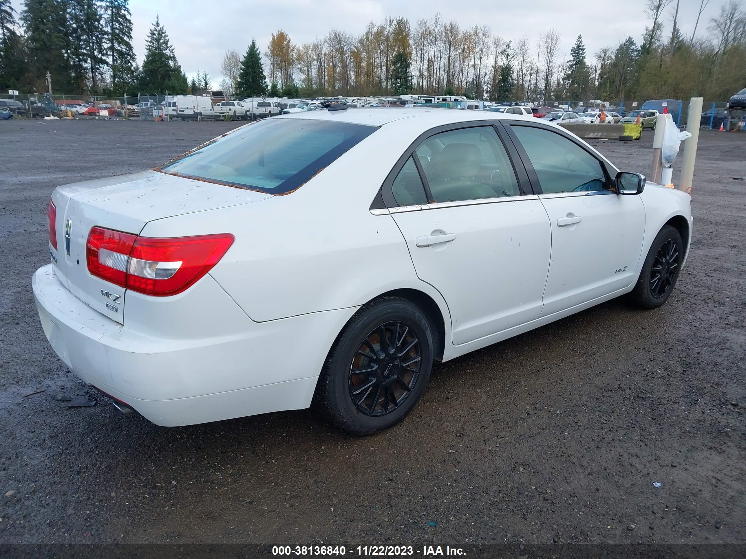 Photo 3 VIN: 3LNHM28T57R669100 - LINCOLN MKZ 