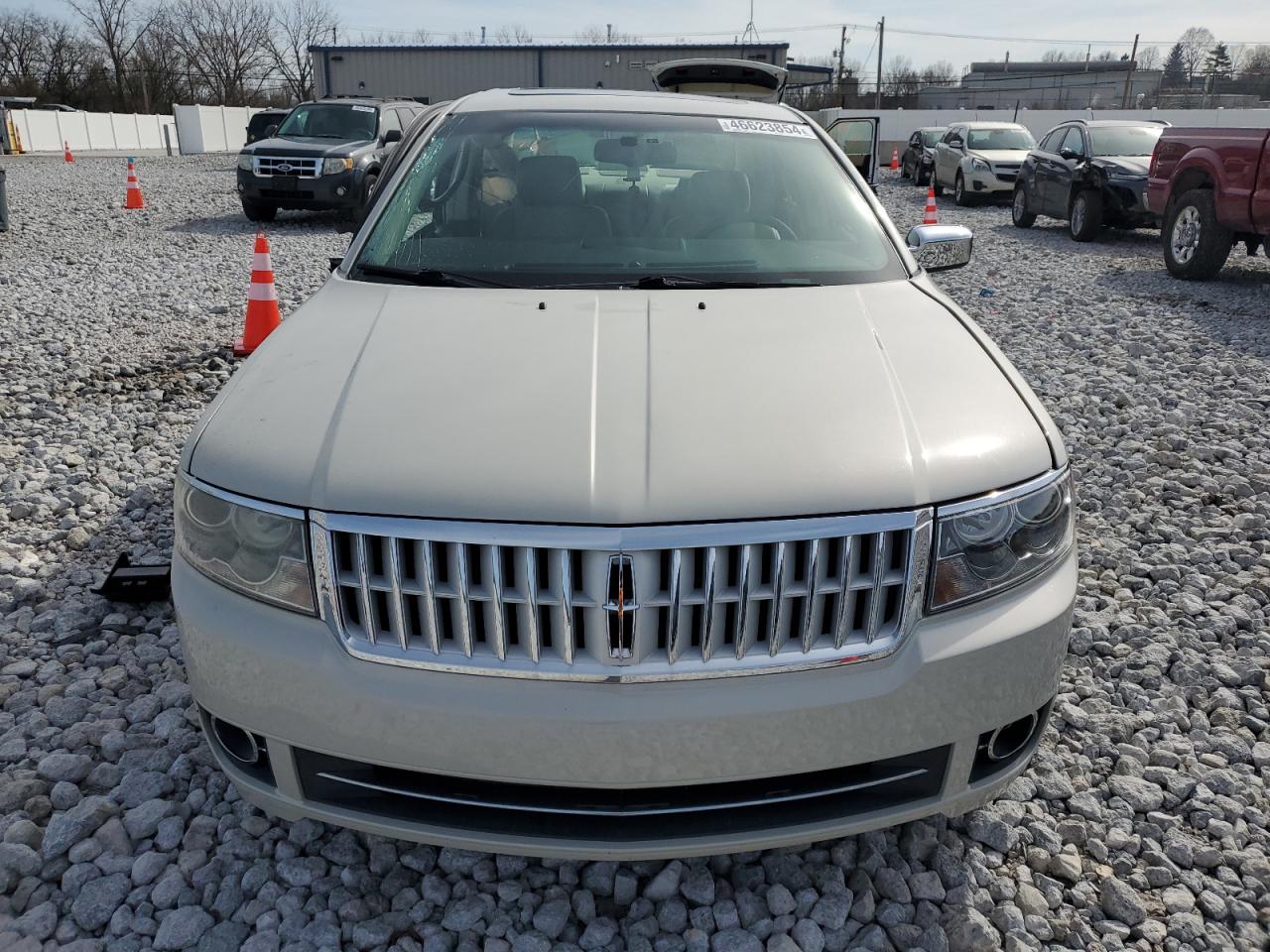 Photo 4 VIN: 3LNHM28T77R666442 - LINCOLN MKZ 