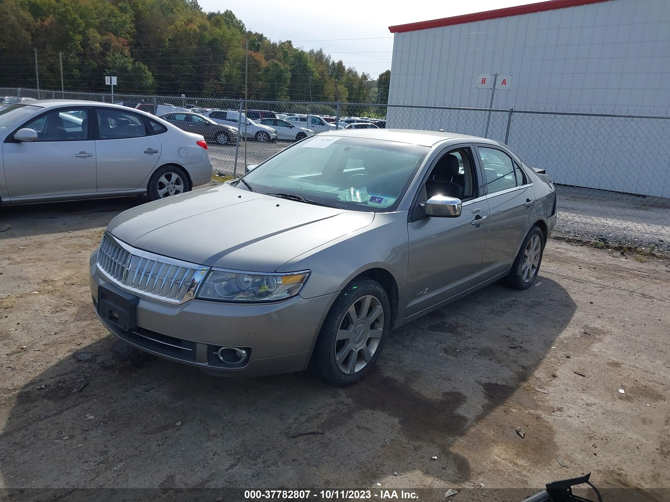 Photo 1 VIN: 3LNHM28T88R639798 - LINCOLN MKZ 