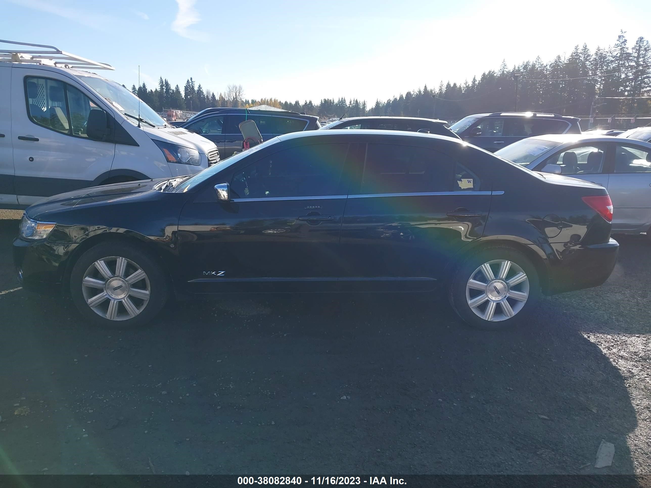 Photo 13 VIN: 3LNHM28T97R612480 - LINCOLN MKZ 