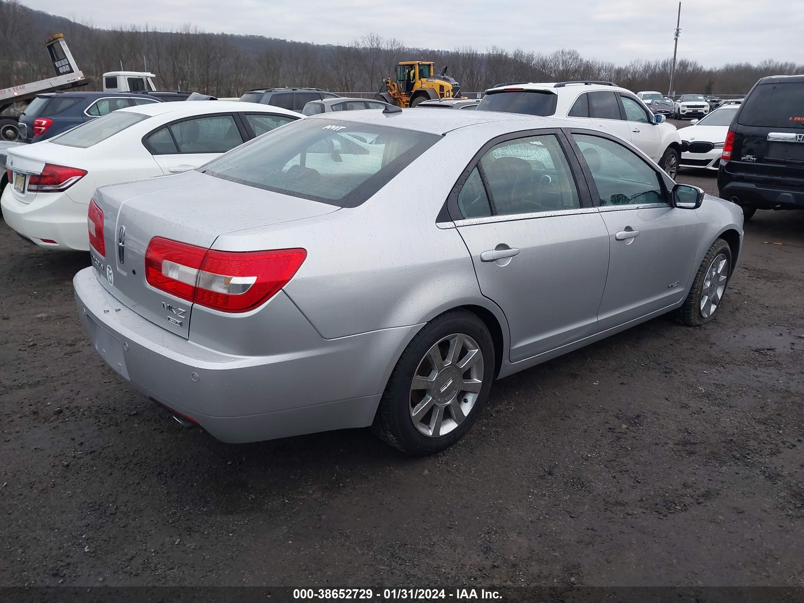 Photo 3 VIN: 3LNHM28TX9R615438 - LINCOLN MKZ 