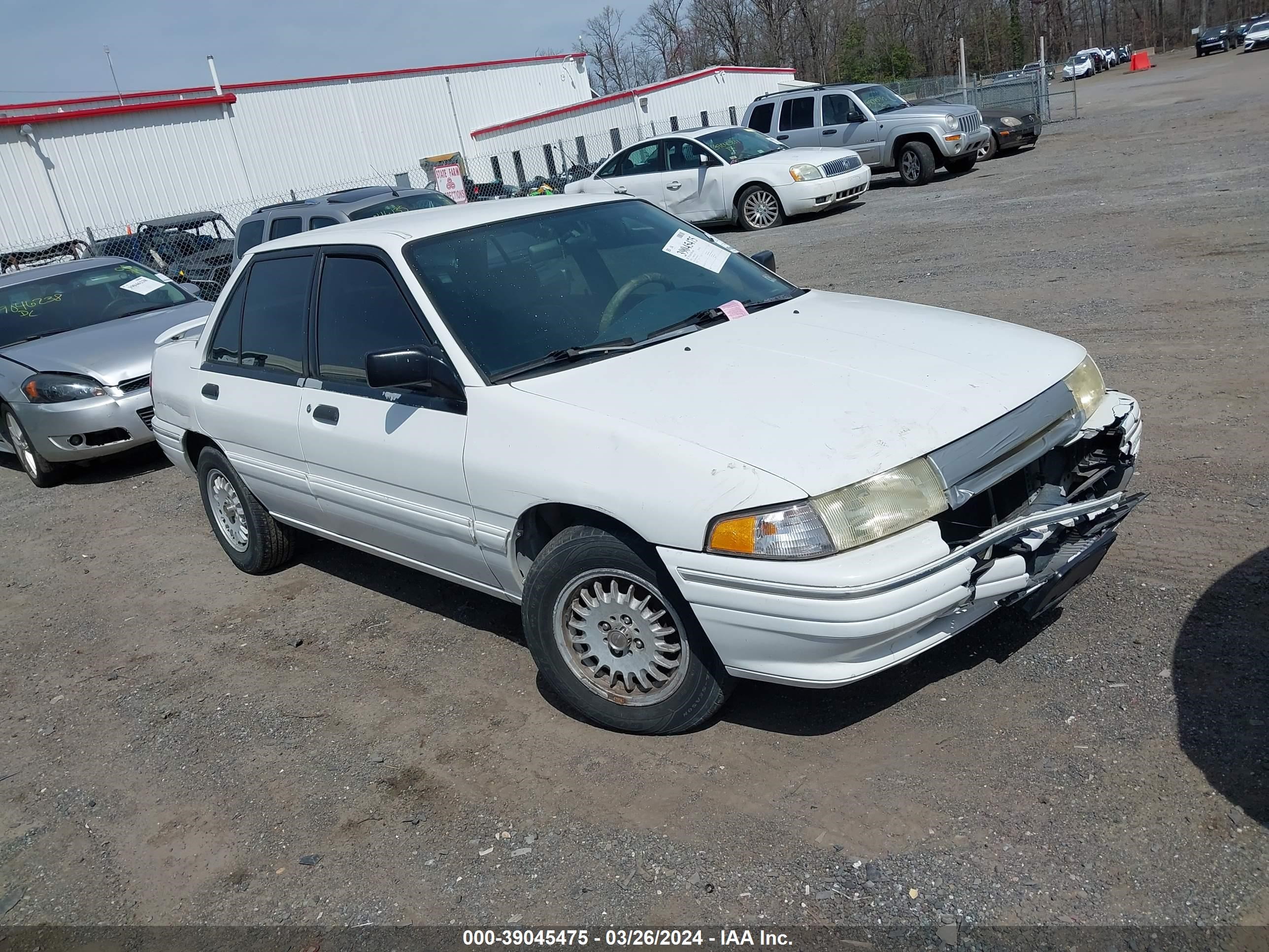 Photo 0 VIN: 3MAPM10JIPR629911 - MERCURY TRACER 