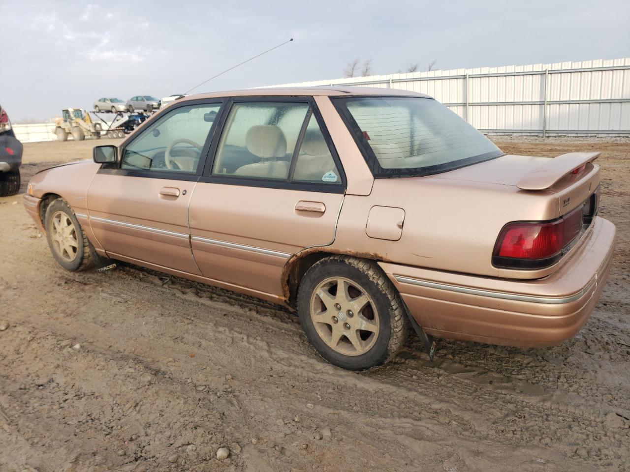 Photo 1 VIN: 3MASM10J4SR656314 - MERCURY TRACER 