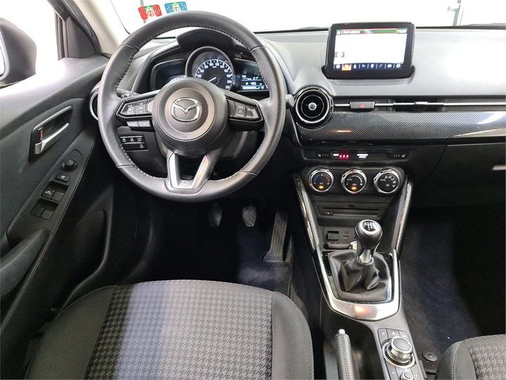 Photo 6 VIN: 3MDDJ6H550M214779 - MAZDA 2 