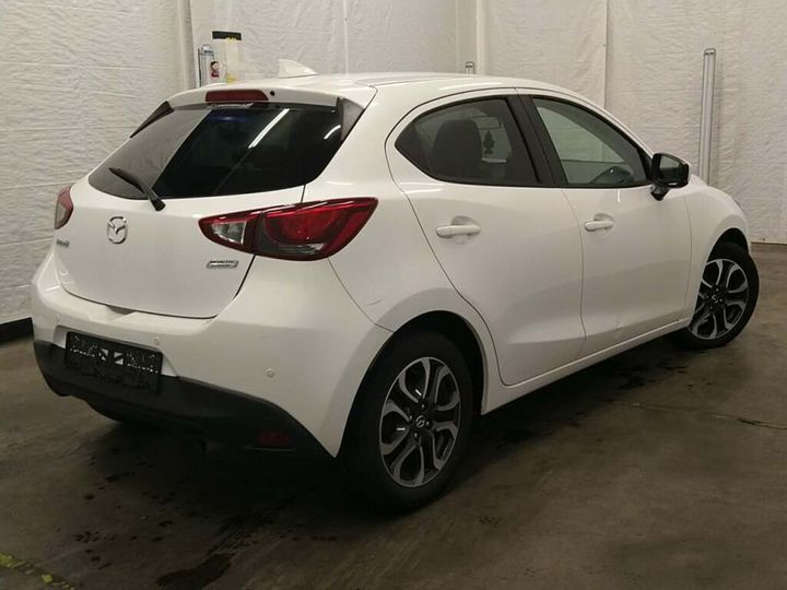 Photo 2 VIN: 3MDDJ6H550M226795 - MAZDA 2 