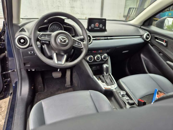 Photo 10 VIN: 3MDDJ6H5A0M403752 - MAZDA 2 