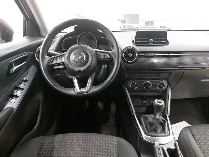 Photo 11 VIN: 3MDDJ6HV50M216685 - MAZDA 2 