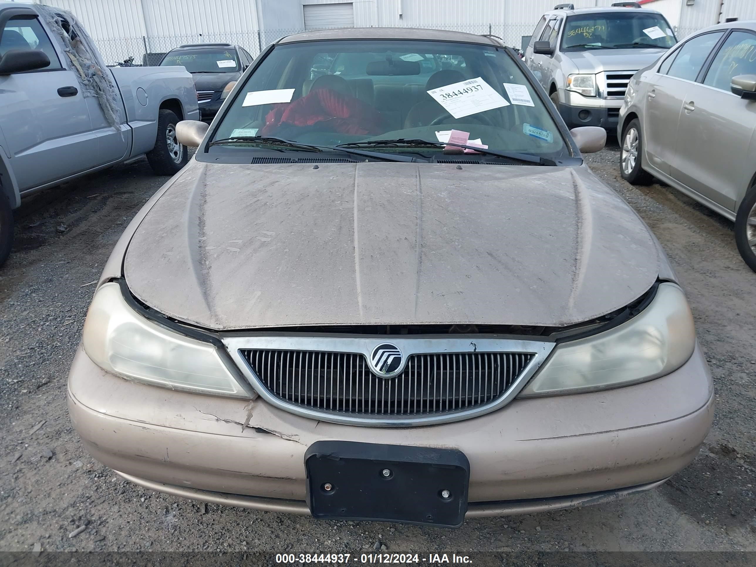 Photo 9 VIN: 3MEFM66L0WM613808 - MERCURY MYSTIQUE 