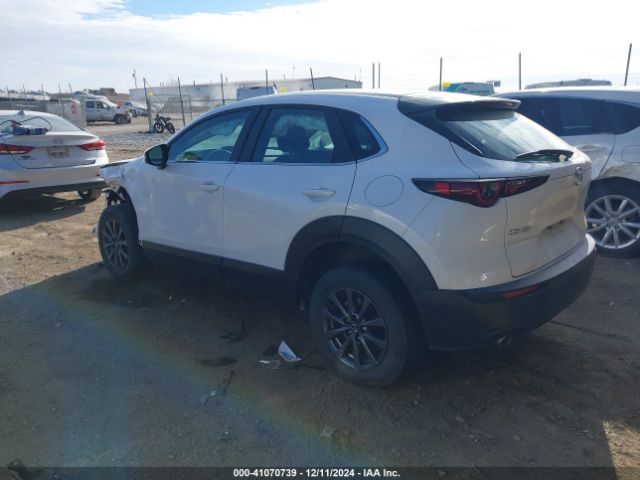 Photo 2 VIN: 3MVDMAAL8MM226907 - MAZDA CX-30 