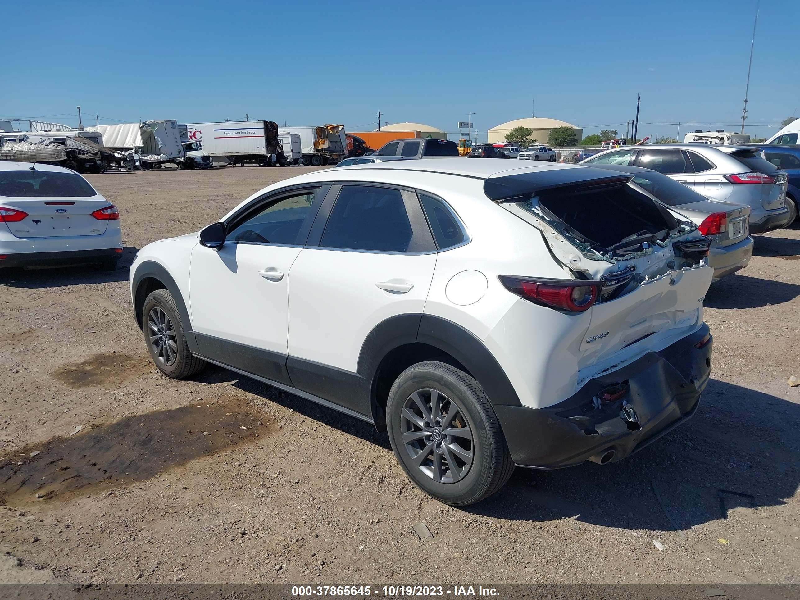 Photo 2 VIN: 3MVDMABL1LM127553 - MAZDA CX-30 