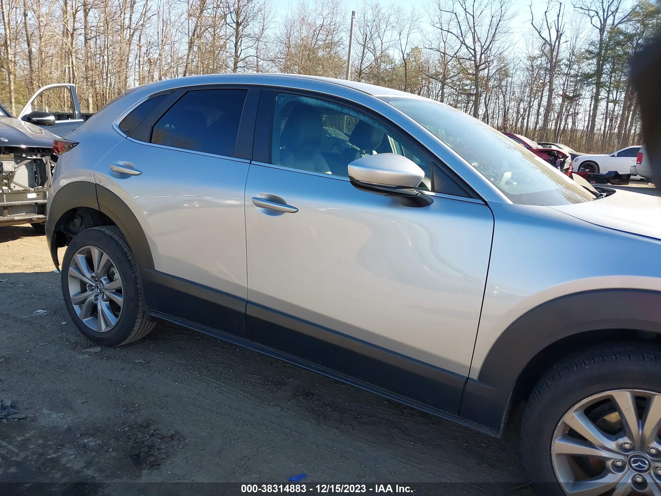 Photo 12 VIN: 3MVDMABL9MM235064 - MAZDA CX-30 