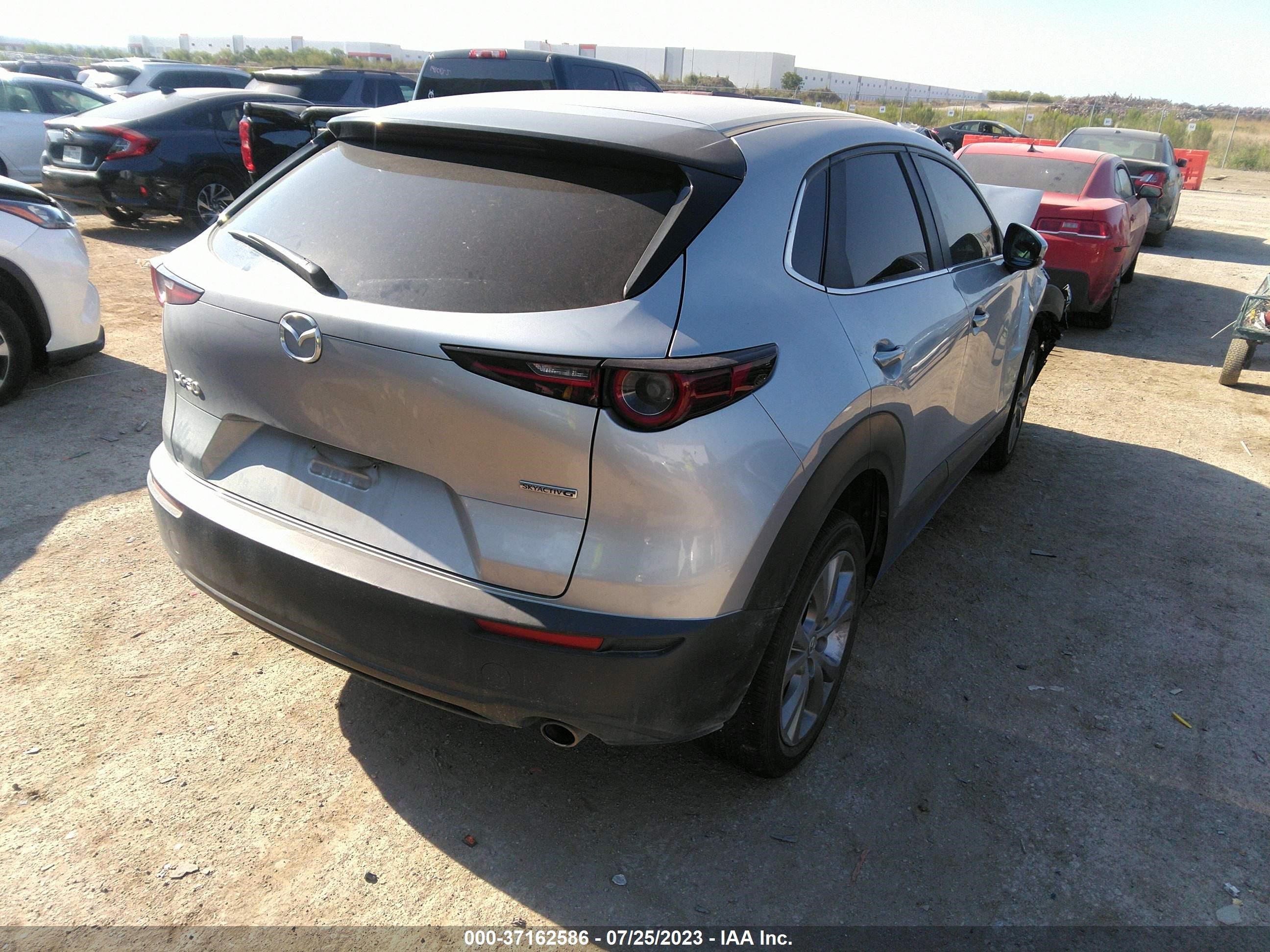 Photo 3 VIN: 3MVDMACL5LM116649 - MAZDA CX-30 