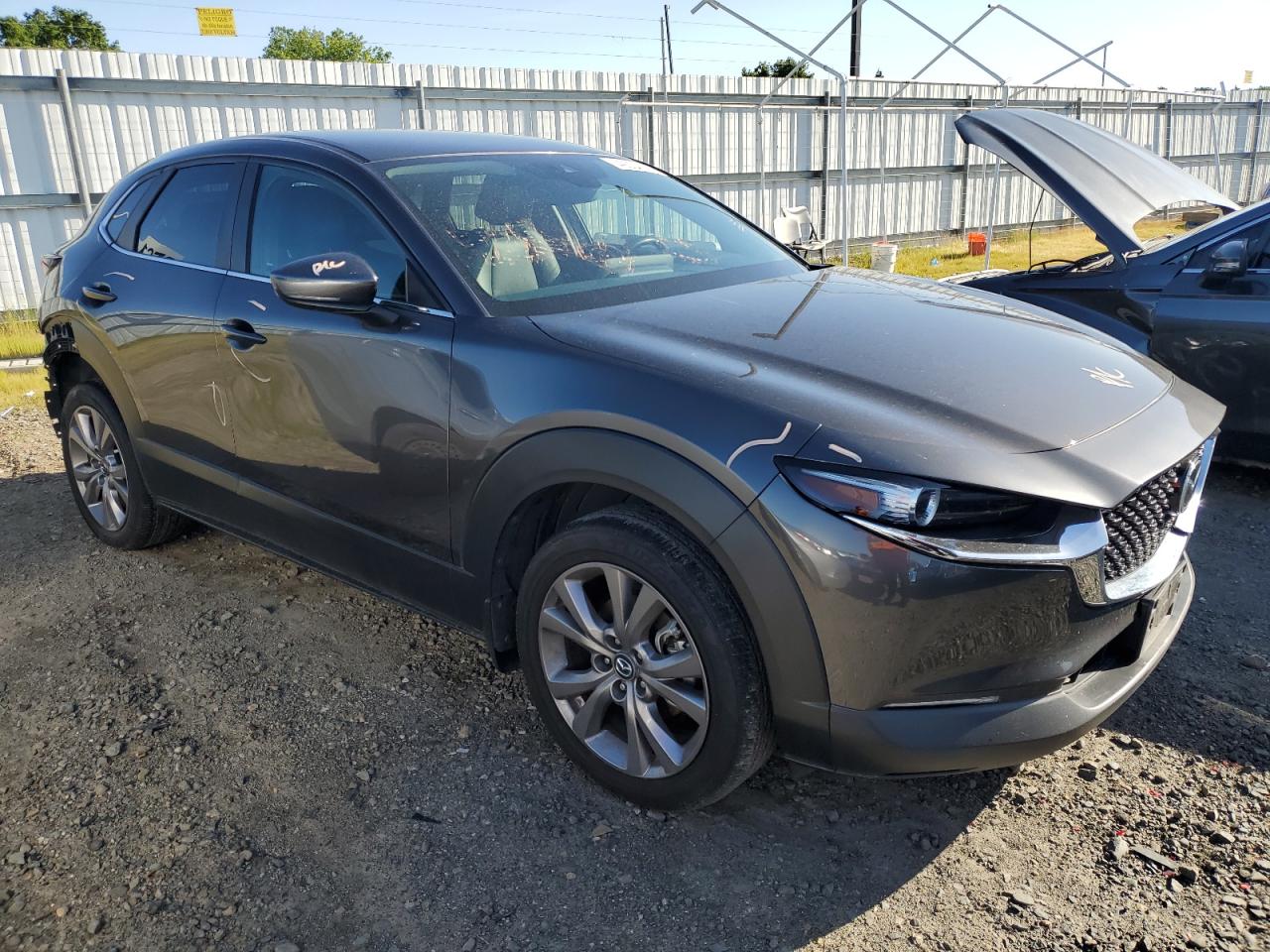 Photo 3 VIN: 3MVDMADL3LM139572 - MAZDA CX-30 