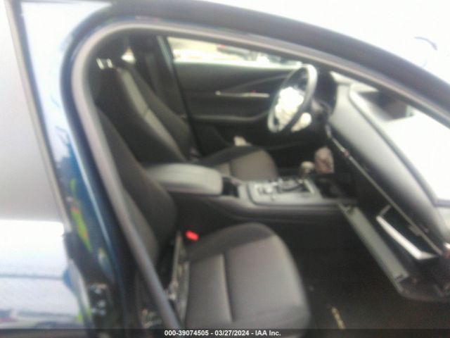 Photo 4 VIN: 3MVDMBAL0MM262659 - MAZDA CX-30 