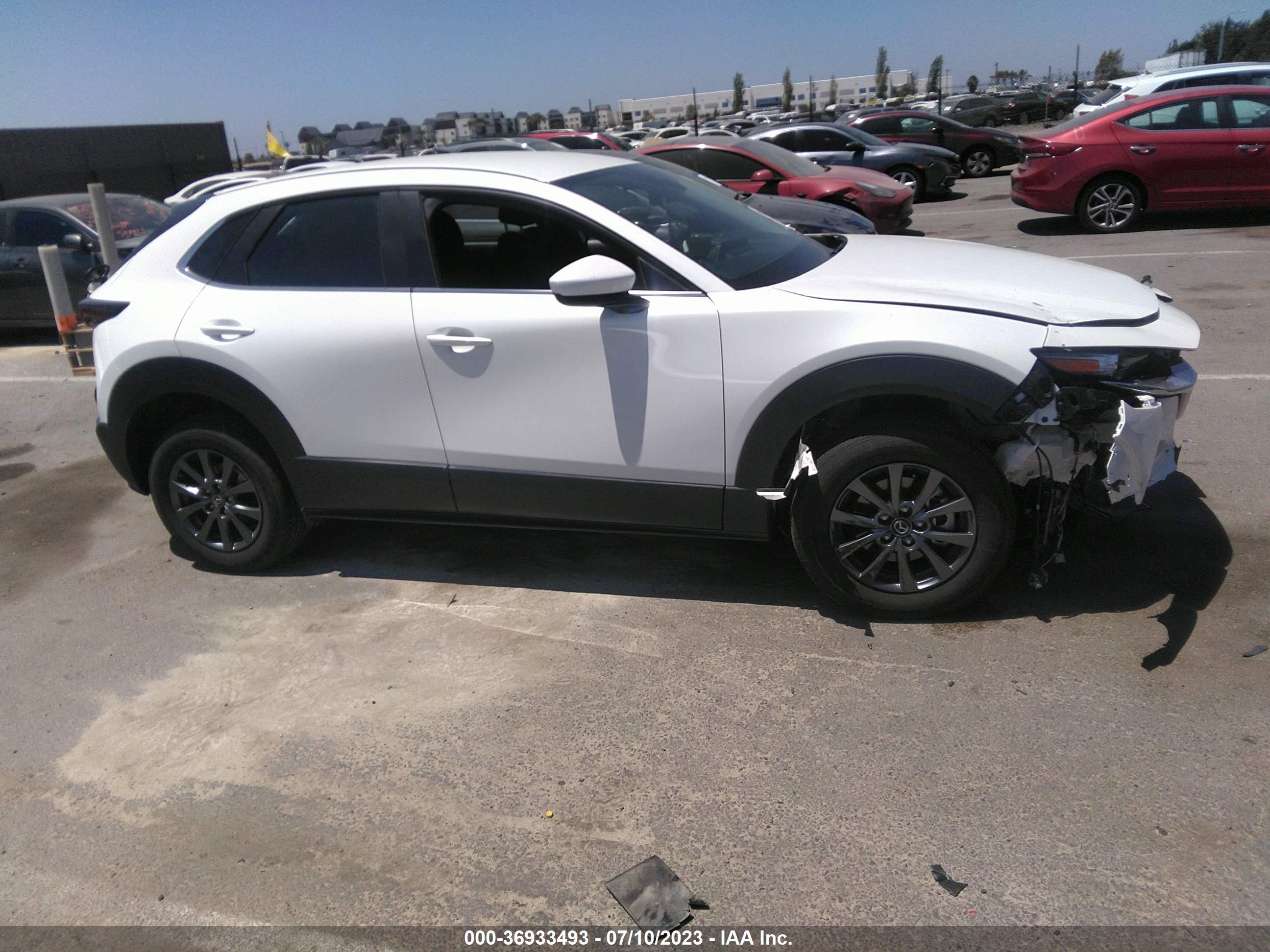 Photo 12 VIN: 3MVDMBAL1NM424901 - MAZDA CX-30 