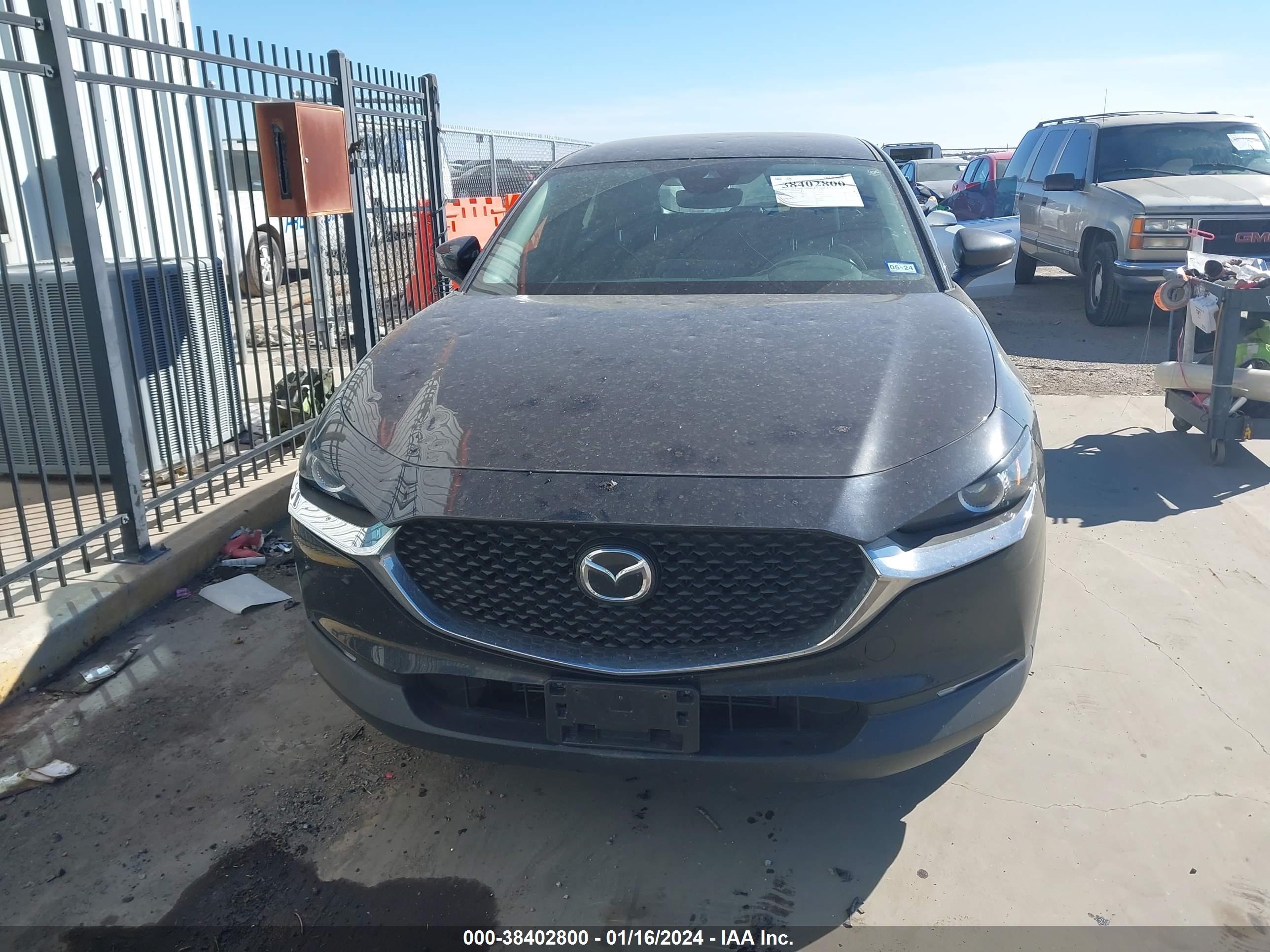 Photo 11 VIN: 3MVDMBAL1NM426647 - MAZDA CX-30 