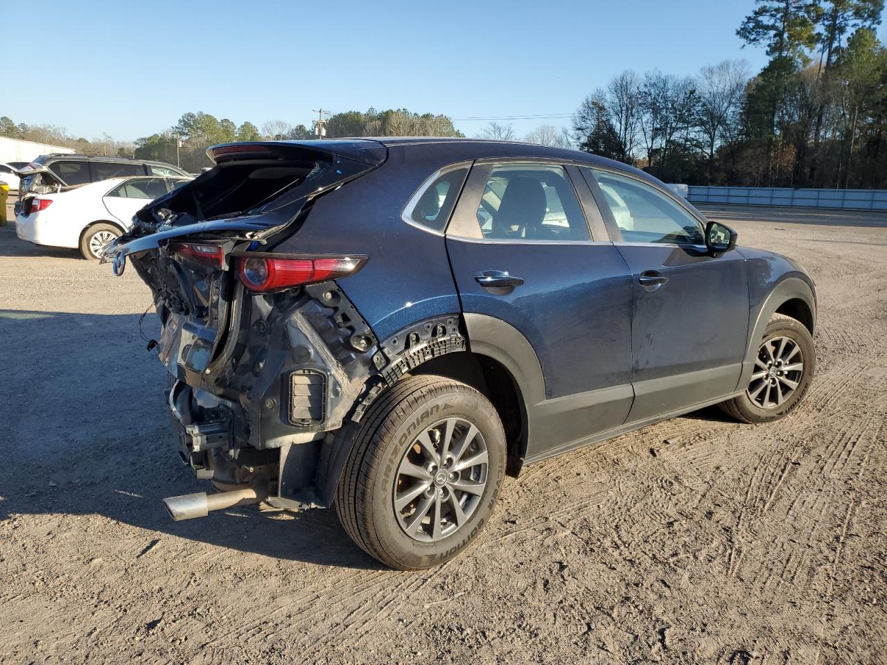 Photo 2 VIN: 3MVDMBAL8MM263168 - MAZDA CX-30 