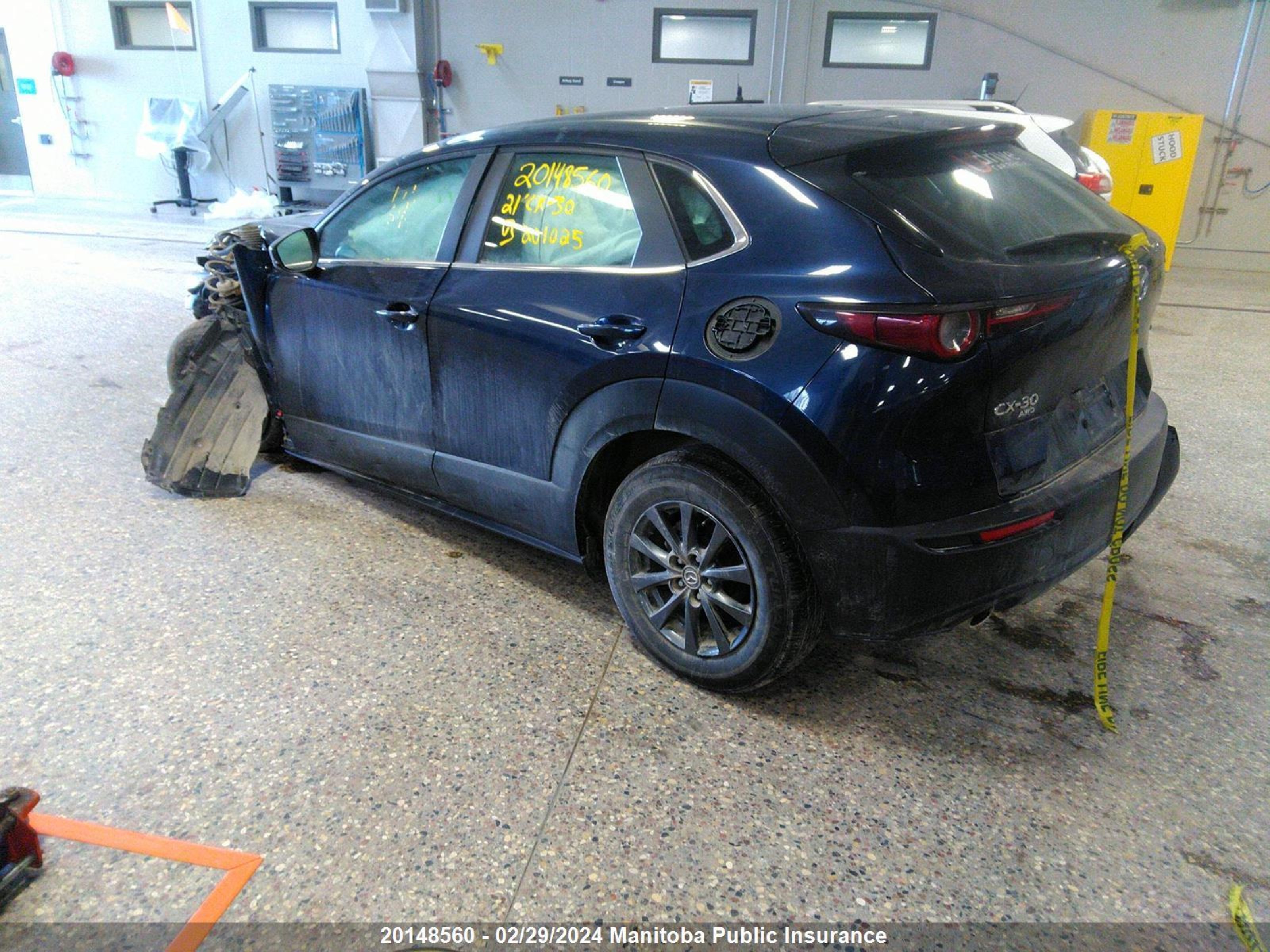 Photo 2 VIN: 3MVDMBB74MM201025 - MAZDA CX-30 