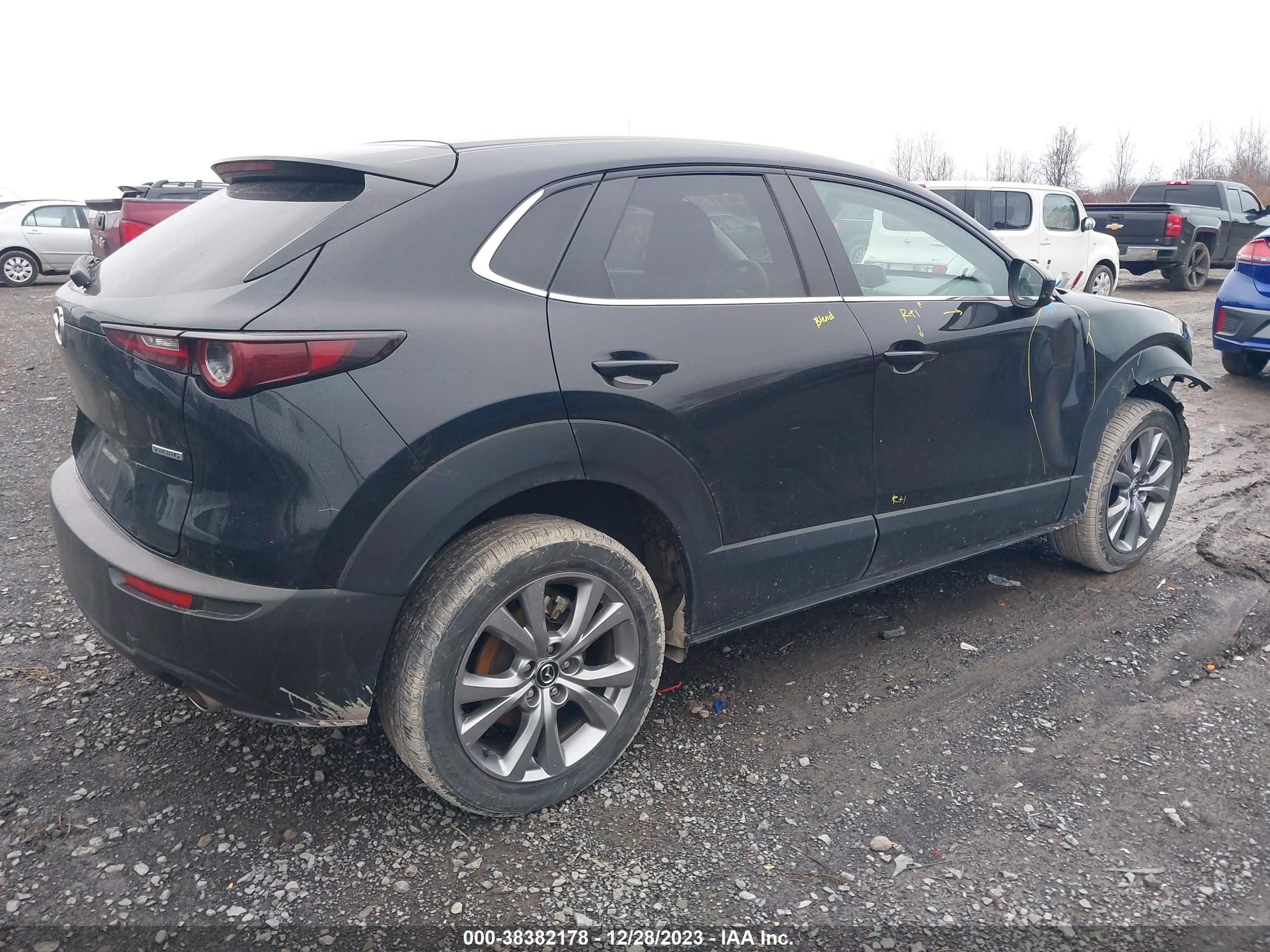 Photo 3 VIN: 3MVDMBBL3MM243778 - MAZDA CX-30 