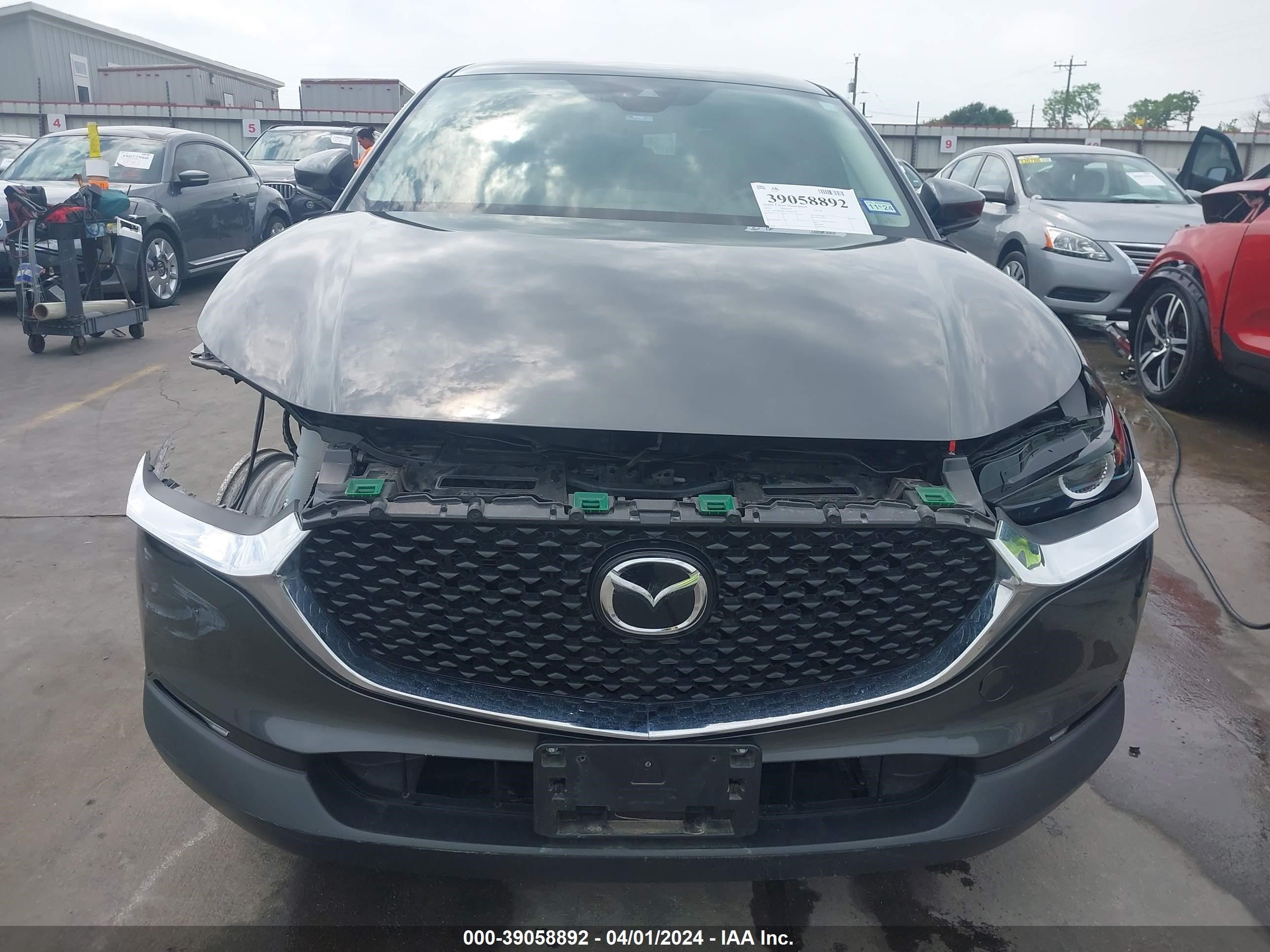 Photo 12 VIN: 3MVDMBBL5NM457558 - MAZDA CX-30 