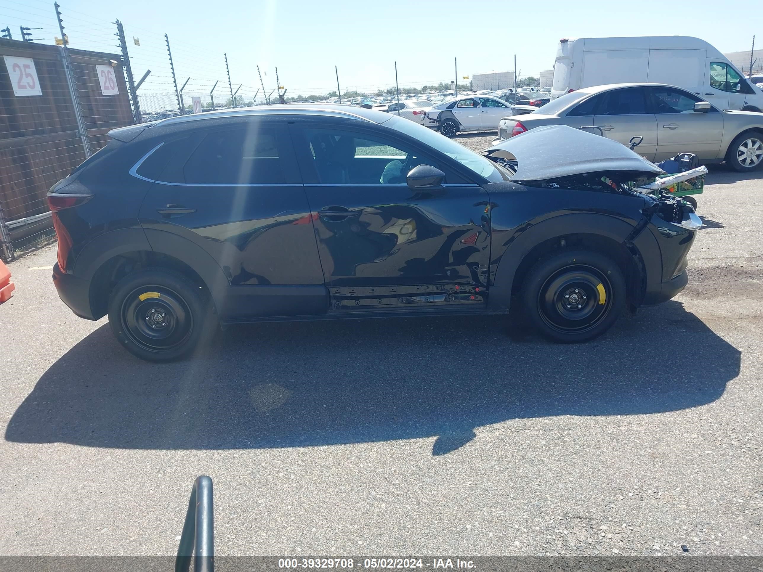 Photo 12 VIN: 3MVDMBBM0PM533800 - MAZDA CX-30 