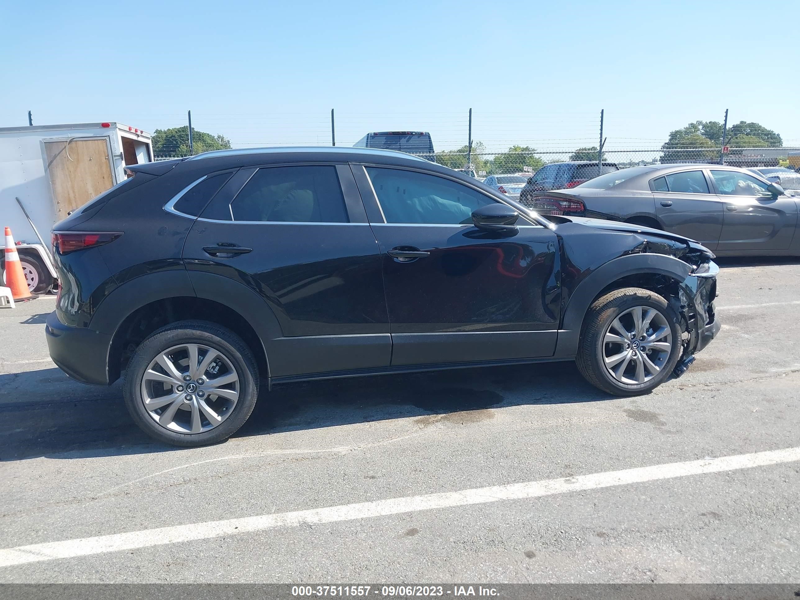 Photo 12 VIN: 3MVDMBBM0PM555649 - MAZDA CX-30 