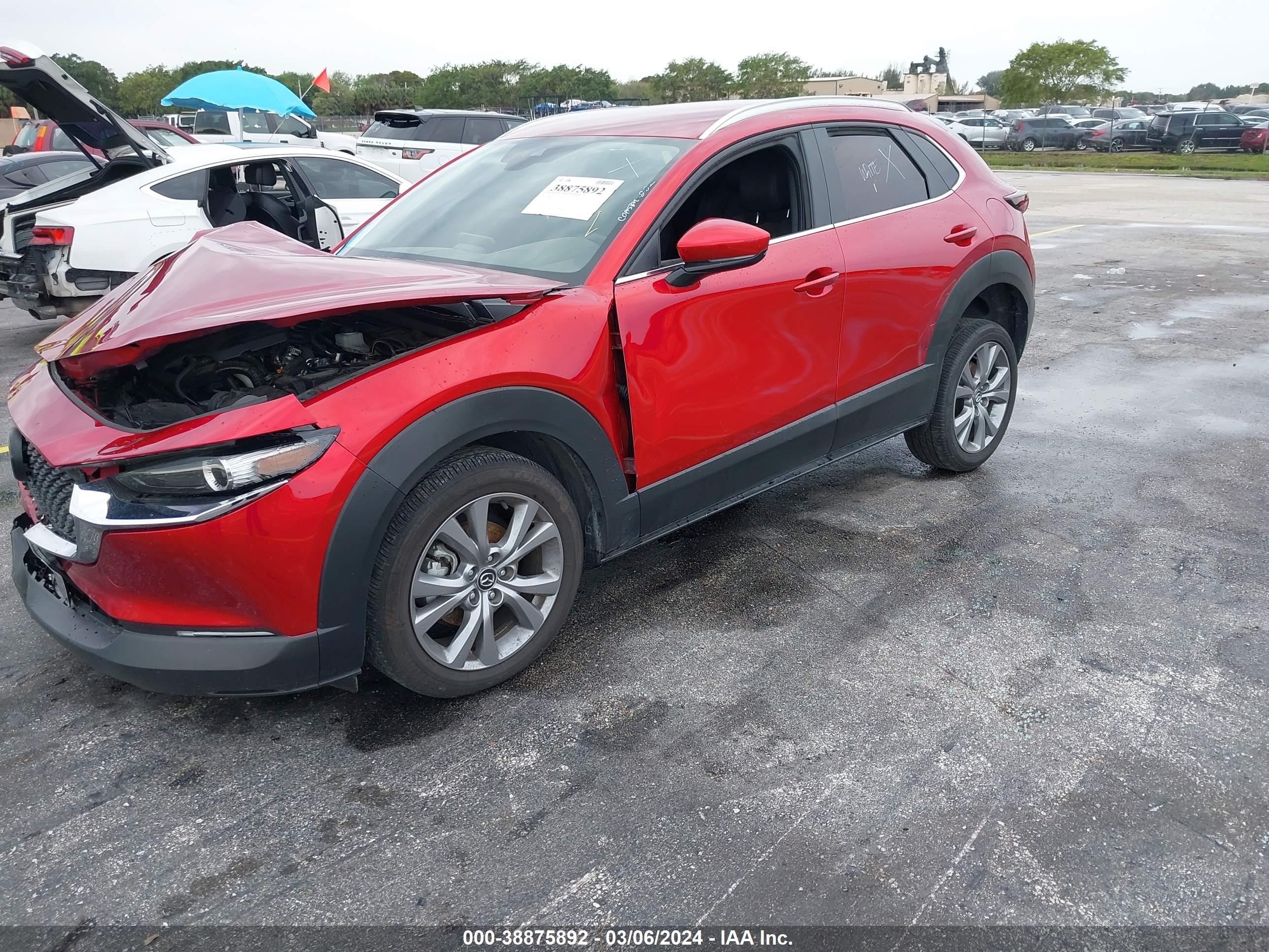 Photo 1 VIN: 3MVDMBBM1PM527228 - MAZDA CX-30 