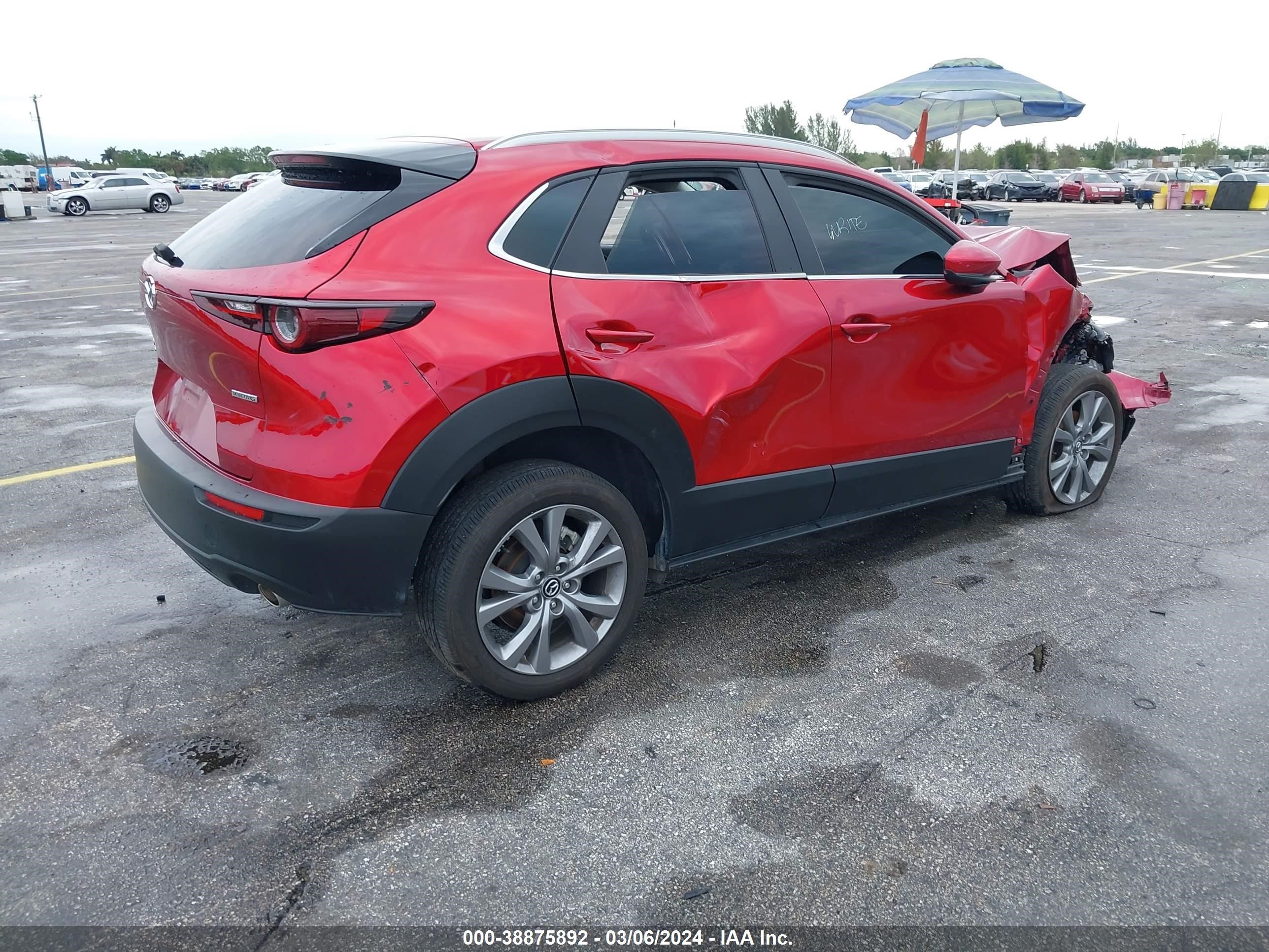 Photo 3 VIN: 3MVDMBBM1PM527228 - MAZDA CX-30 