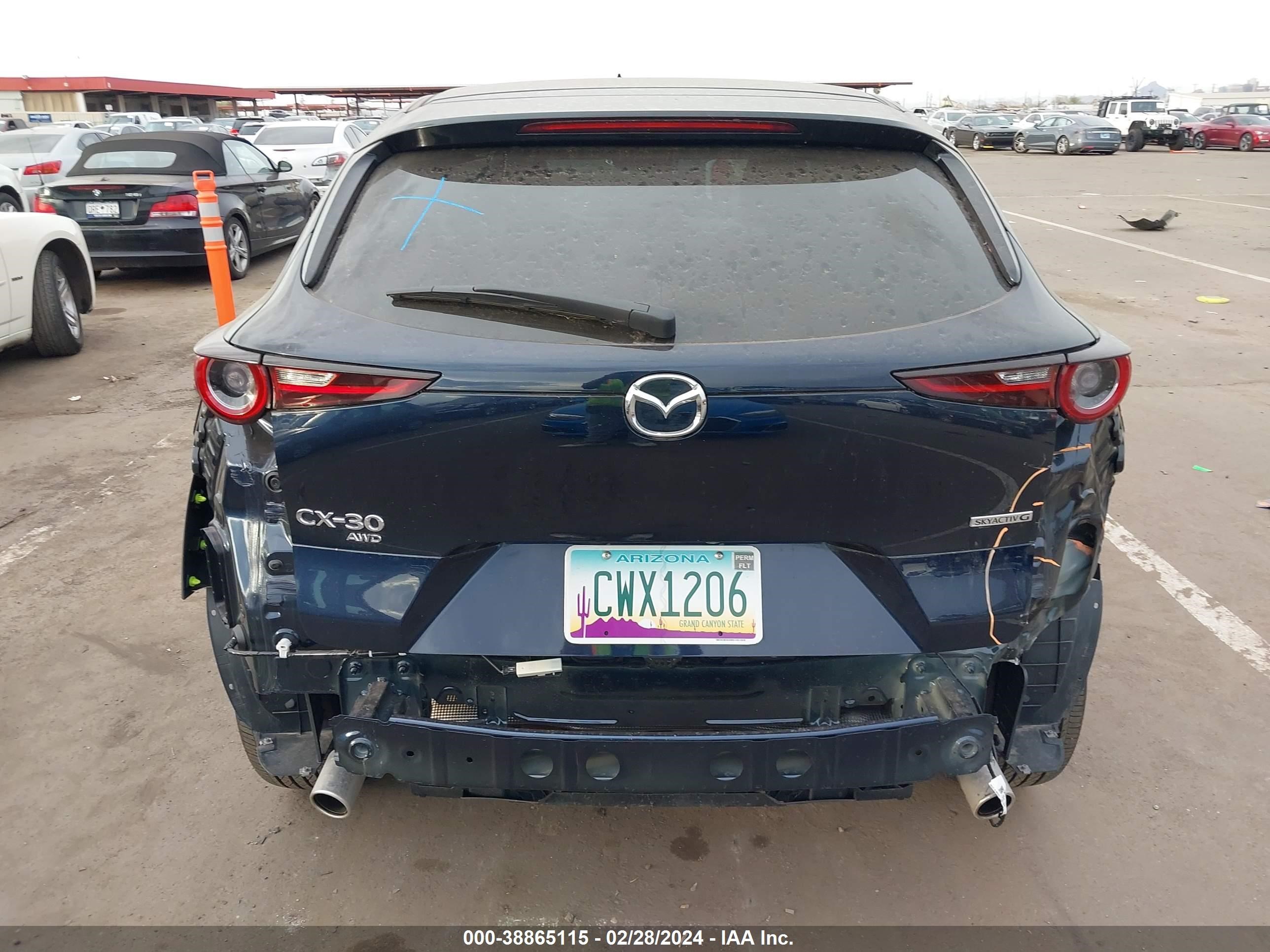 Photo 5 VIN: 3MVDMBBM1RM631415 - MAZDA CX-30 