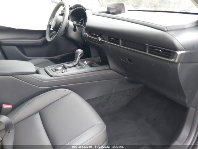 Photo 4 VIN: 3MVDMBBM2PM570041 - MAZDA CX-30 