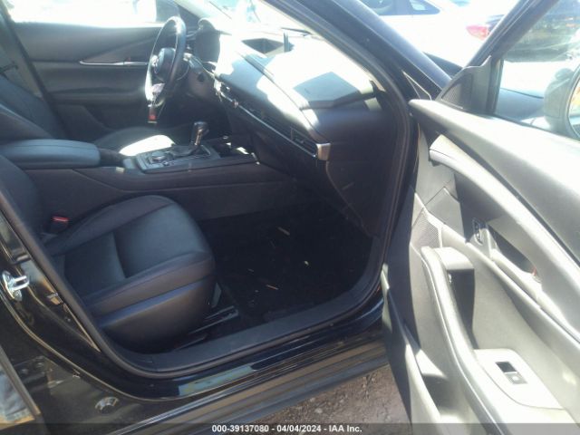 Photo 4 VIN: 3MVDMBBM3PM530132 - MAZDA CX-30 