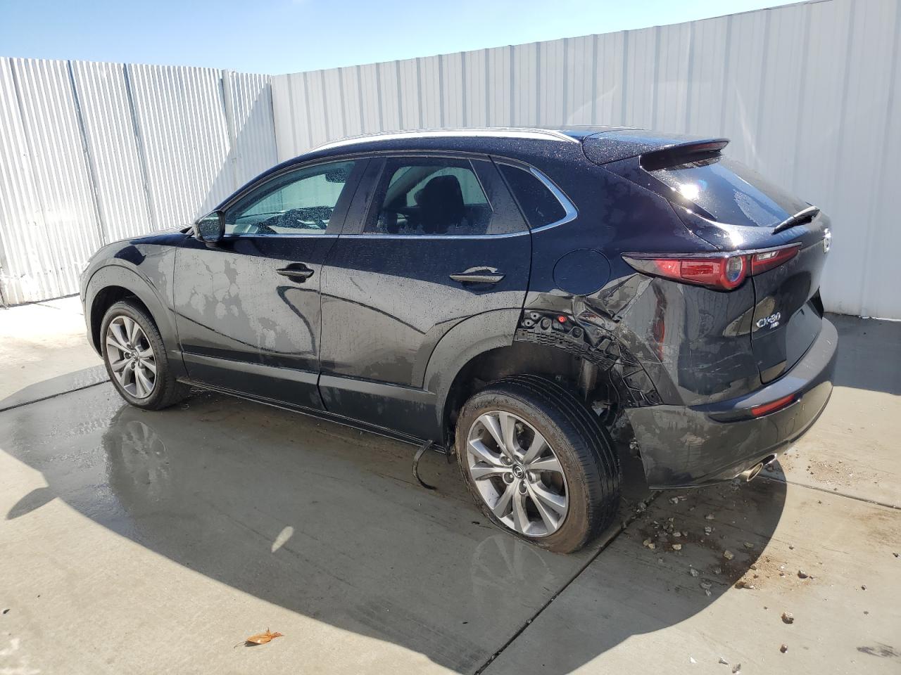 Photo 1 VIN: 3MVDMBBM4PM529278 - MAZDA CX-30 